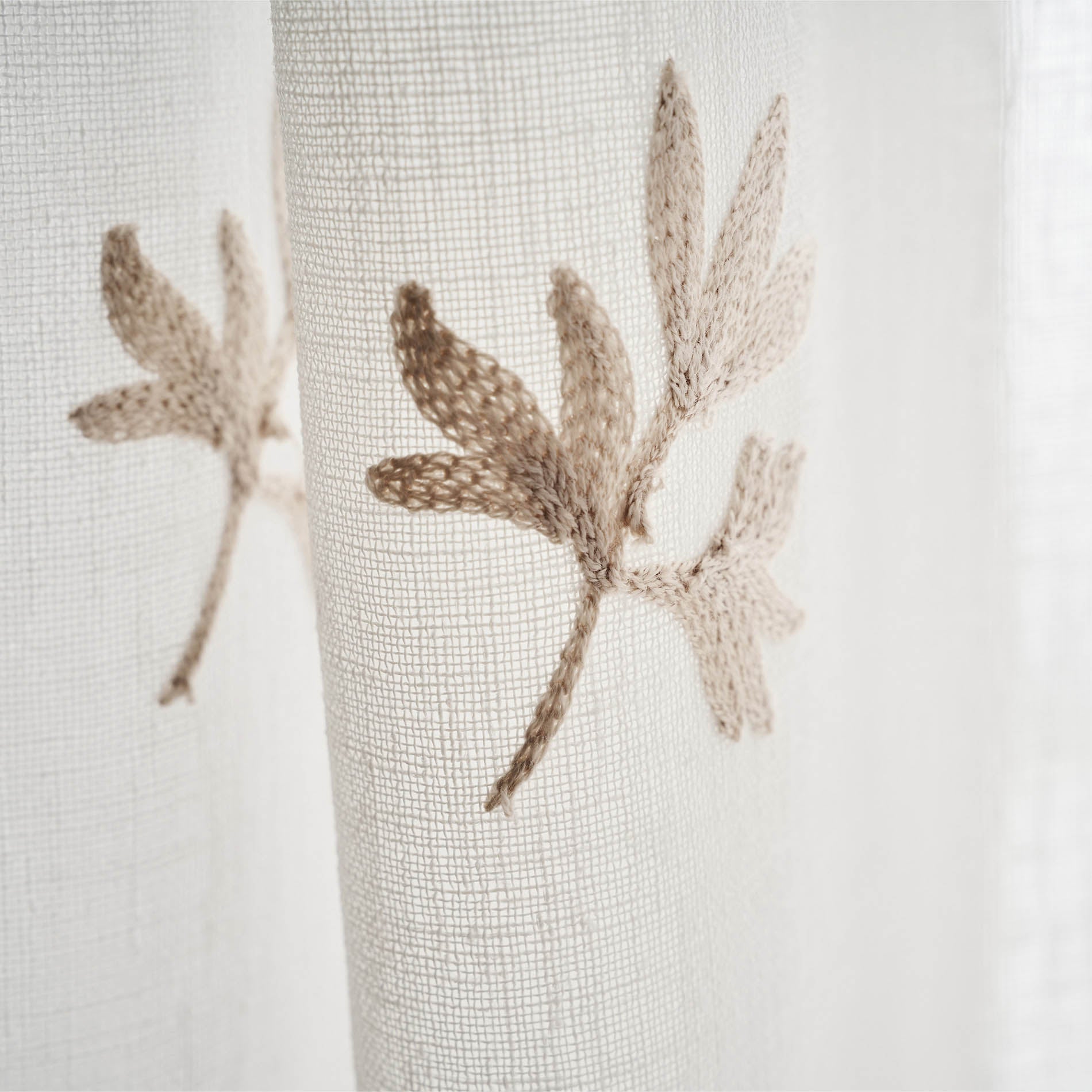 Curtain with studs 140x280cm Nairna 534