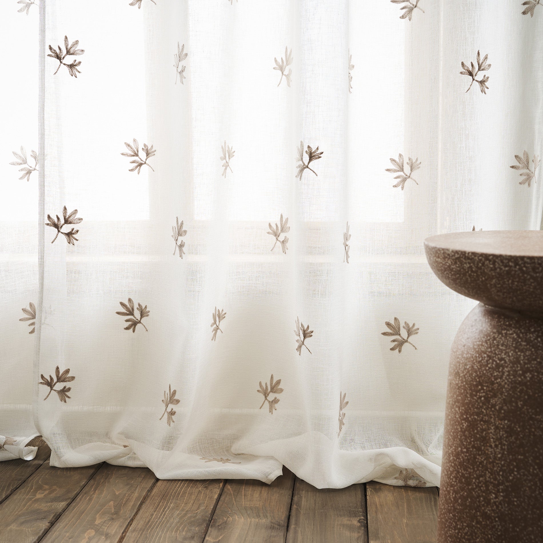 Curtain with studs 140x280cm Nairna 534