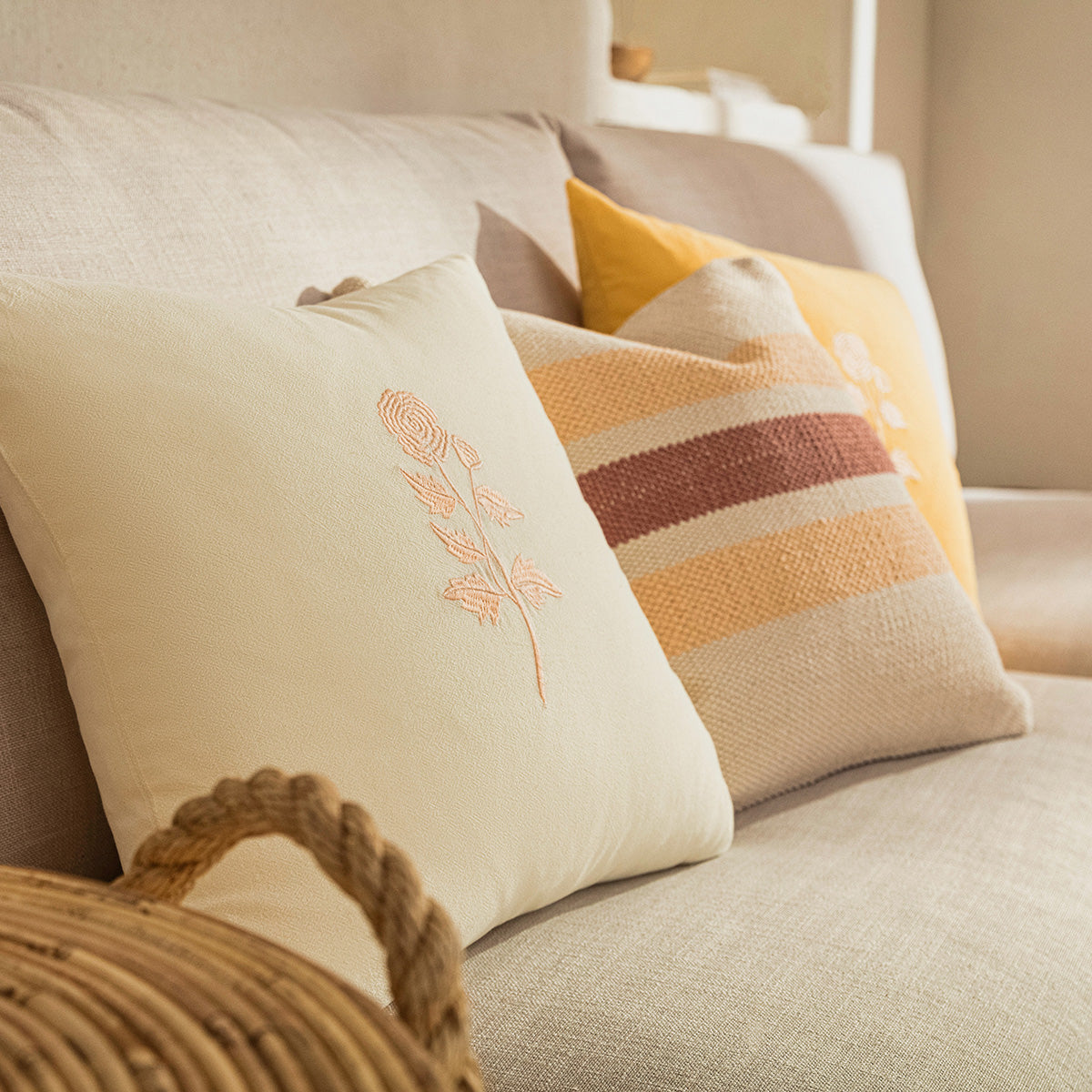 Μαξιλαροθήκη 43x43cm Yolanthe Vanilla 484/ 05