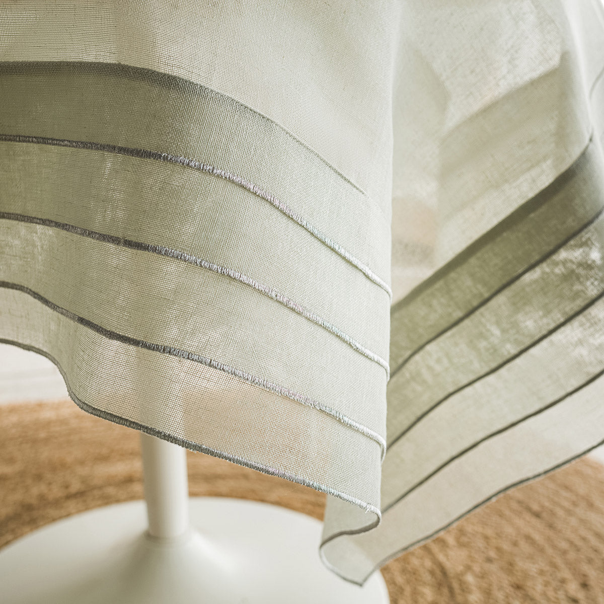 Tablecloth 135x135cm Aqua 619