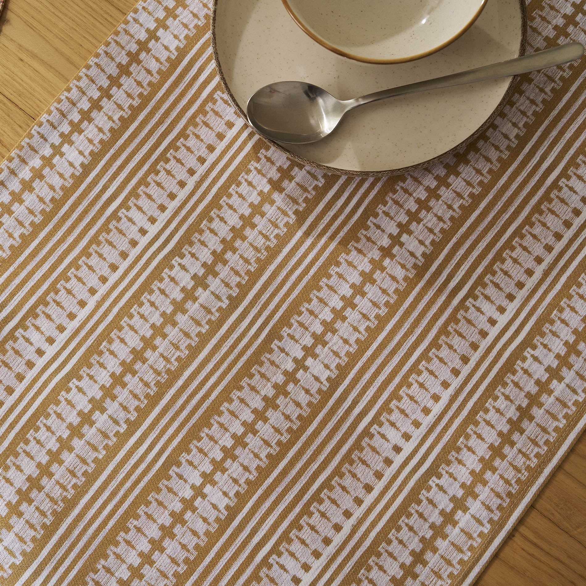 Runner 37x160cm Ruthie Ochre 577