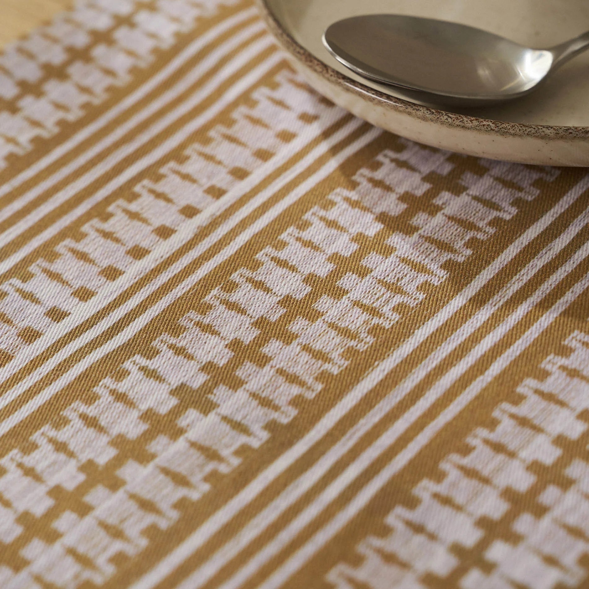 Runner 37x160cm Ruthie Ochre 577