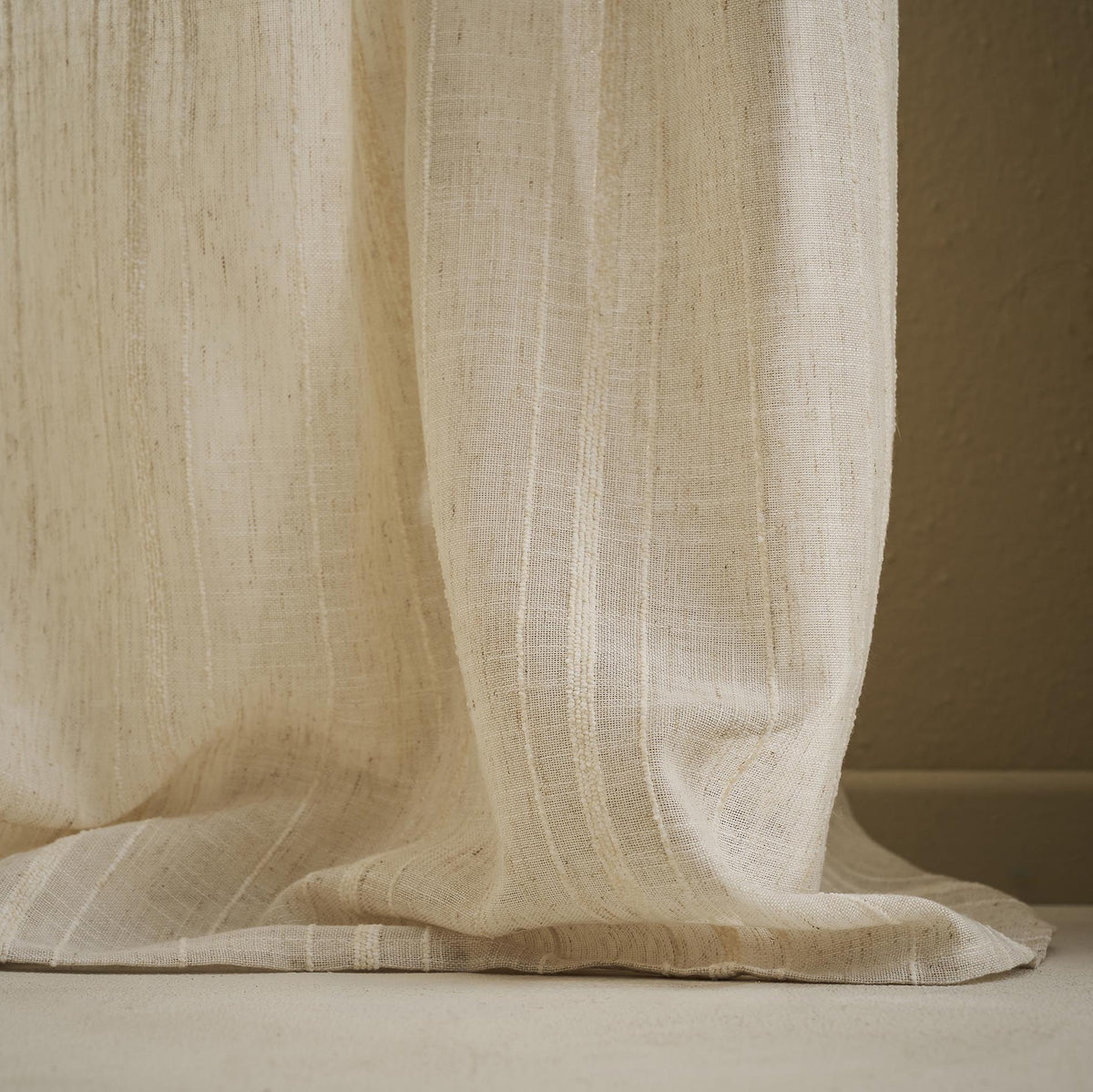 Κουρτίνα με τρουκς Odelina Offwhite 103/05