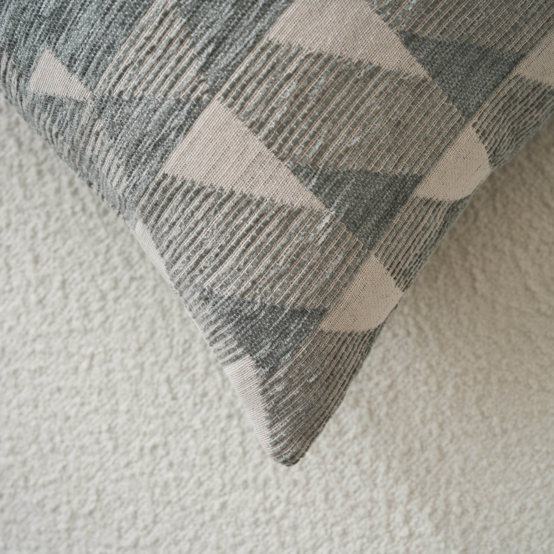 Pillowcase 50x50cm Caspian Weed Grey 156/07