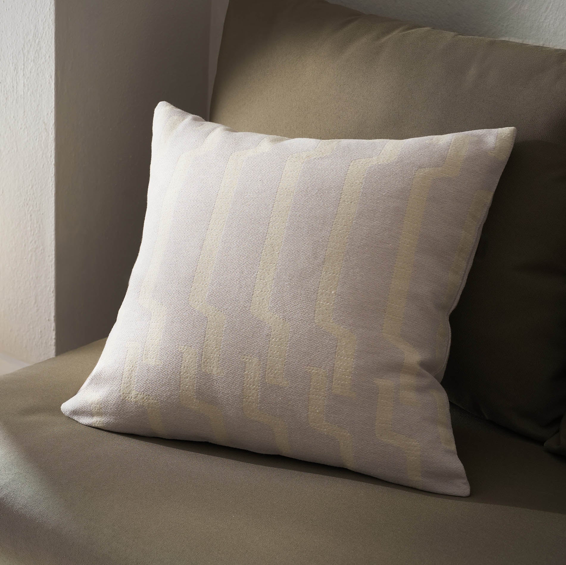 Pillowcase 50x50cm Clover Silver Grey 558/19