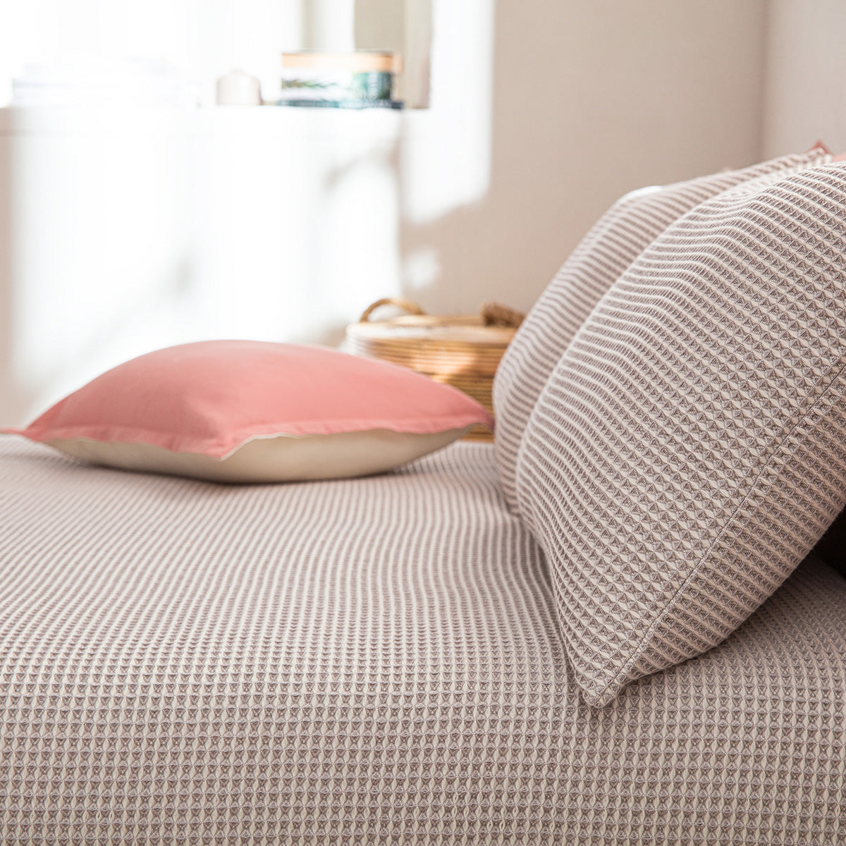 Pillowcase 50x70cm Beehive Sand 571/ 21
