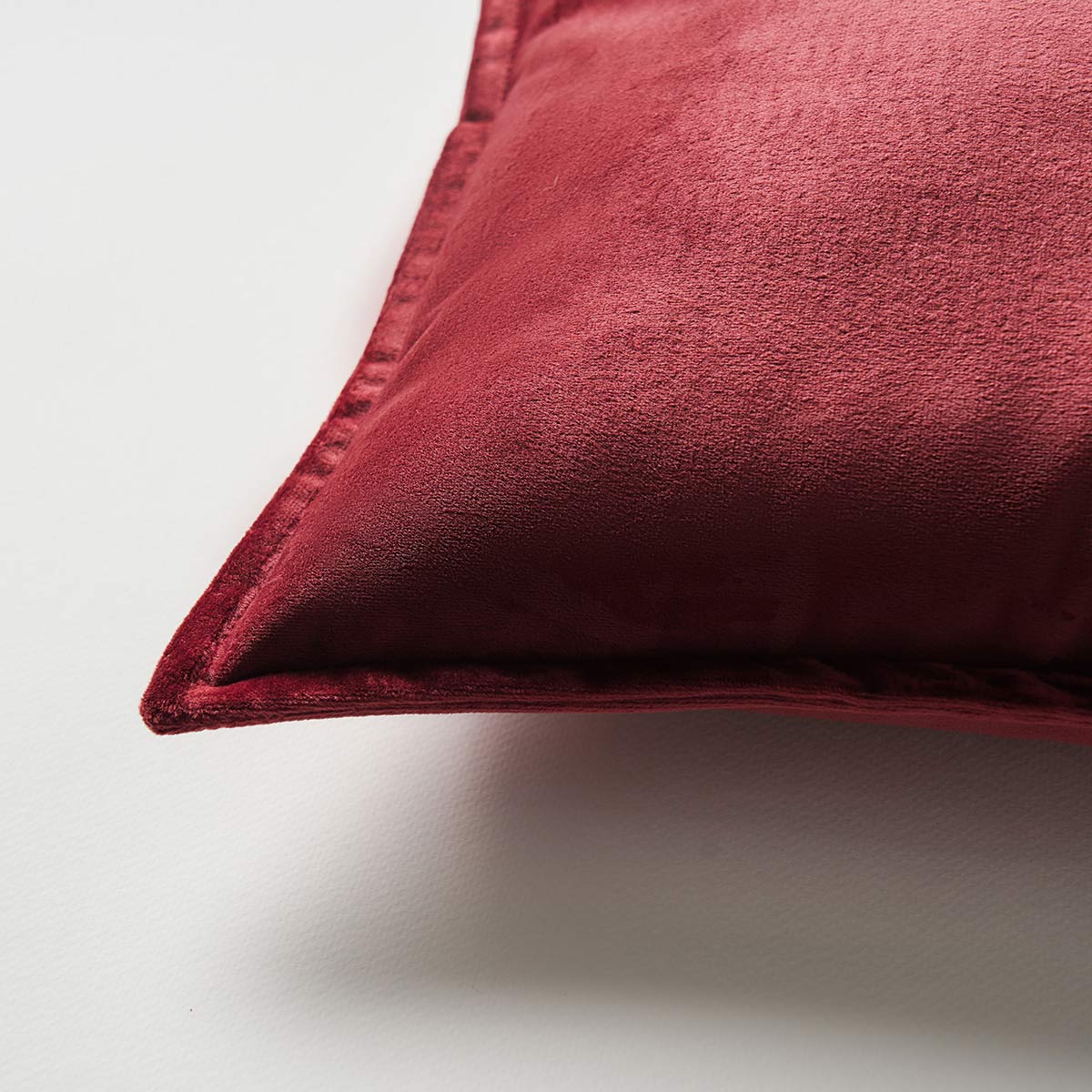 Pillowcase 43x43cm Winter Red Velvet 710/02