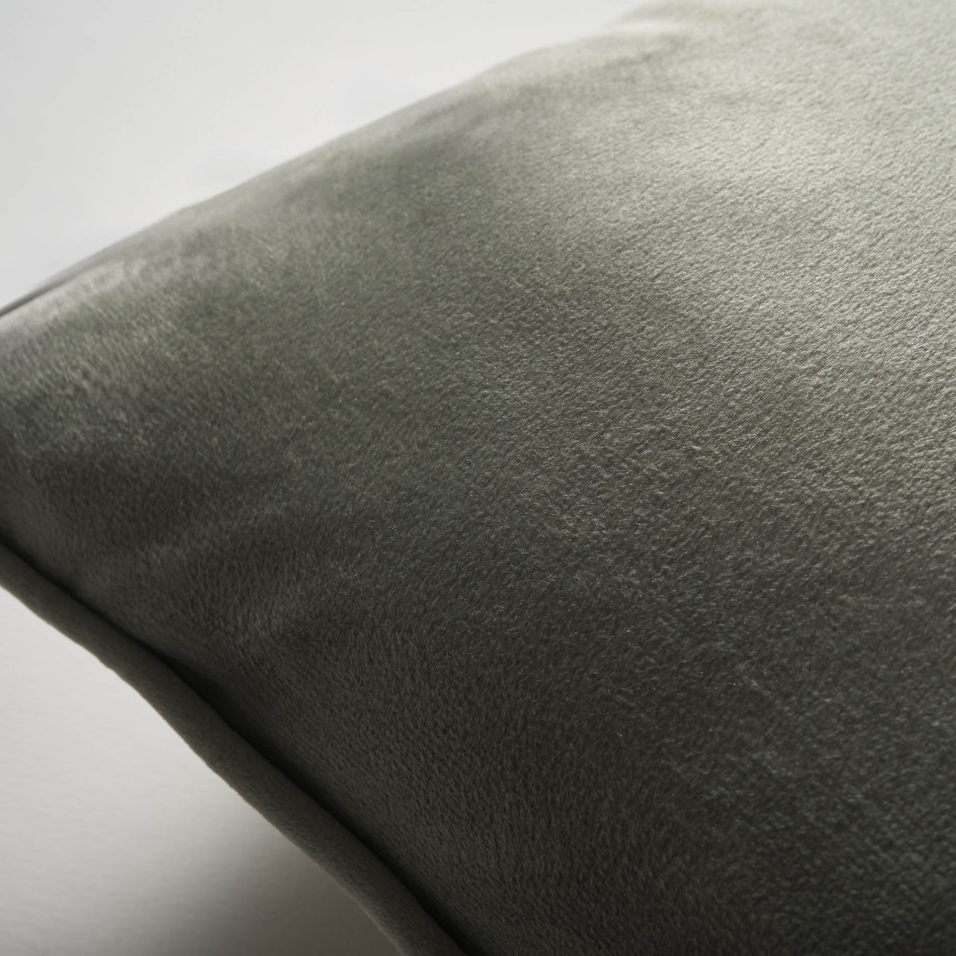 Pillowcase 43x43cm Vanora Shadow Green 711/07