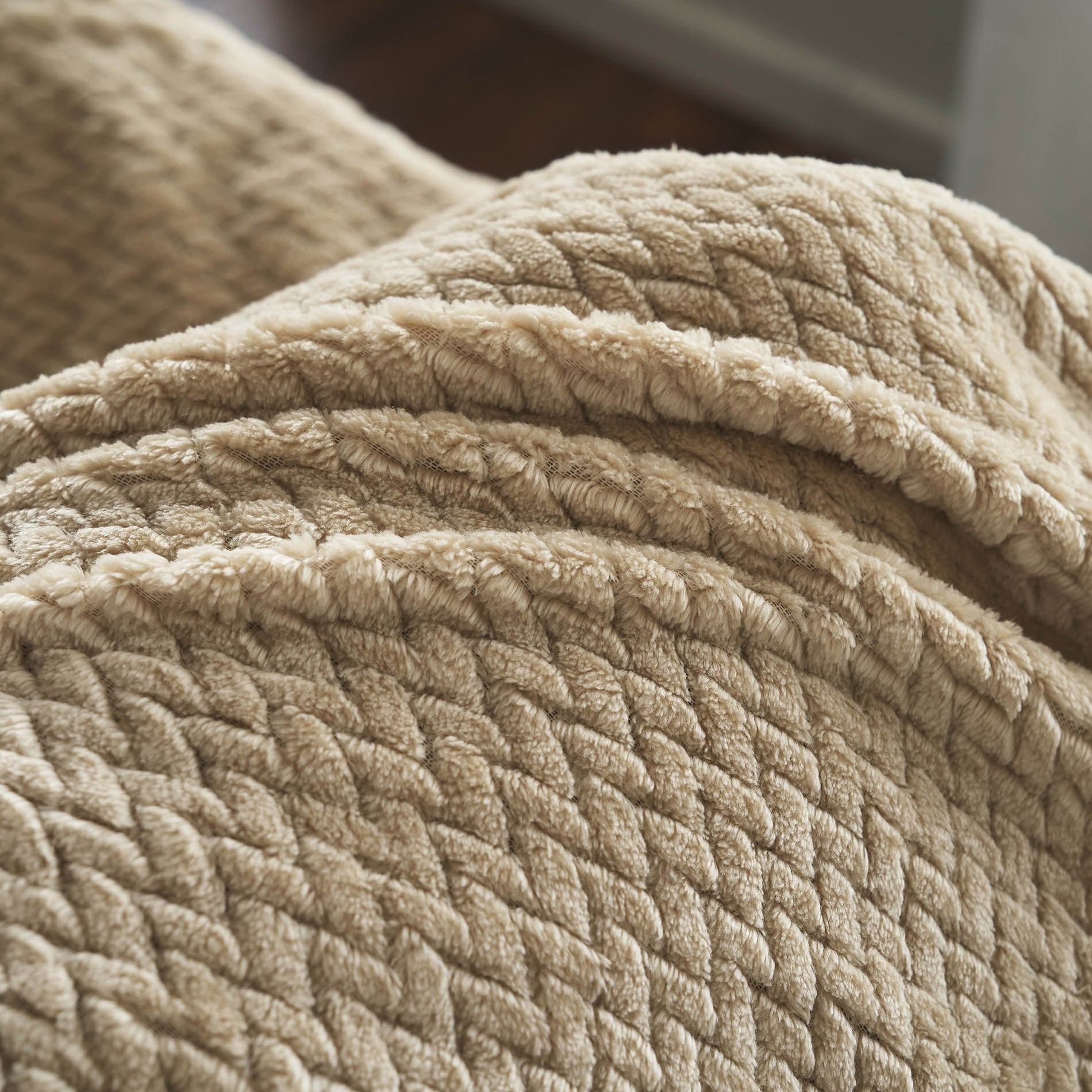 Throw Cinnabar Sesame Beige 115/06