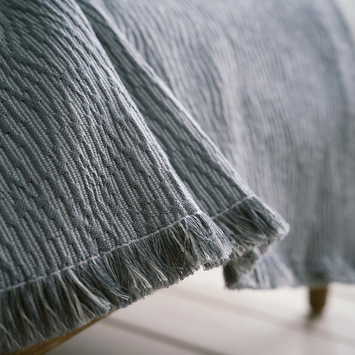 Throw Iderun Grey 158/15