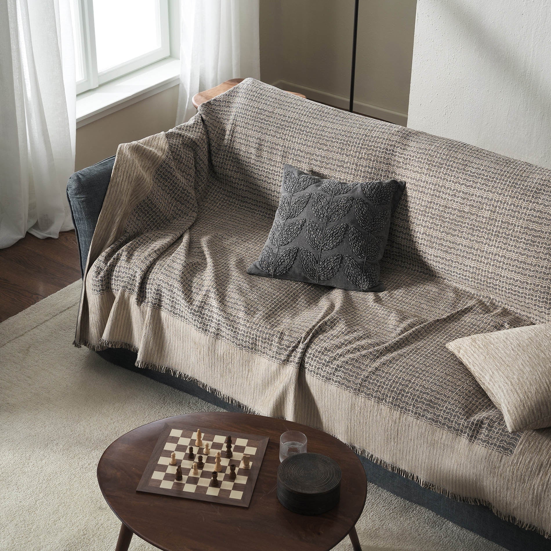 Meadow Throw Ink Grey 160/14