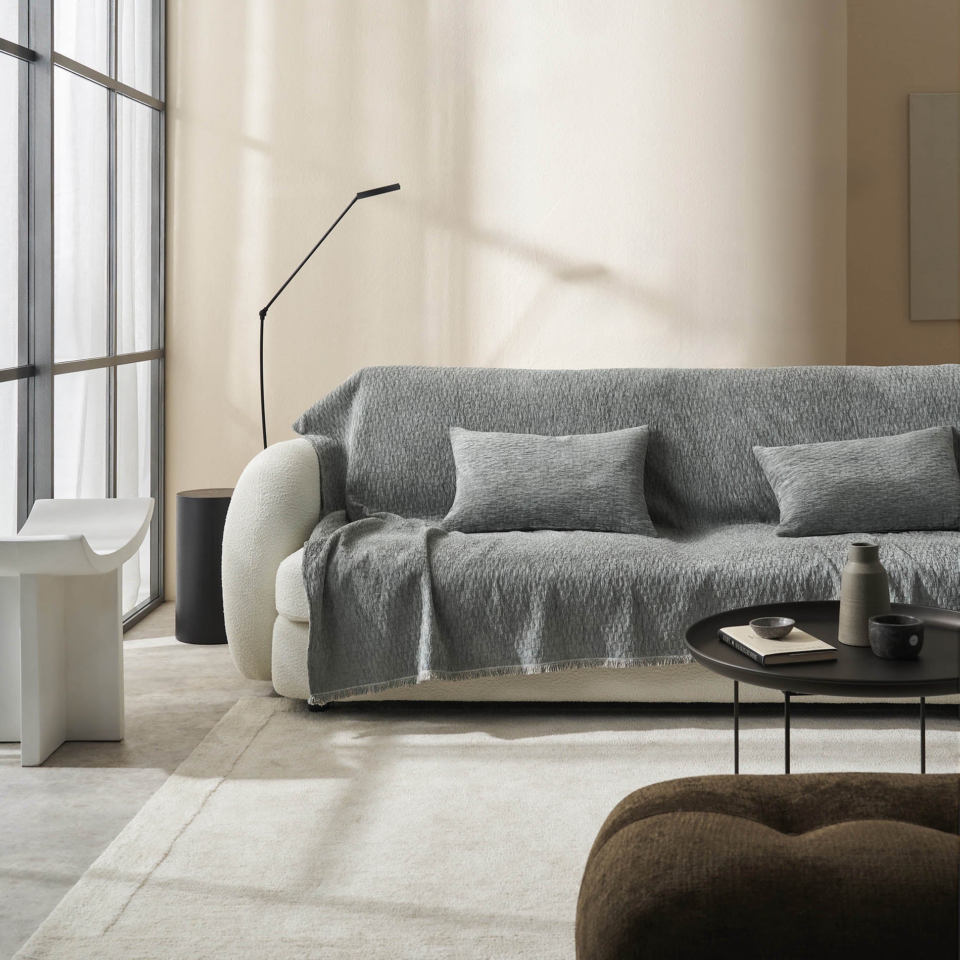 Ondine Weed Grey Throw 184/07