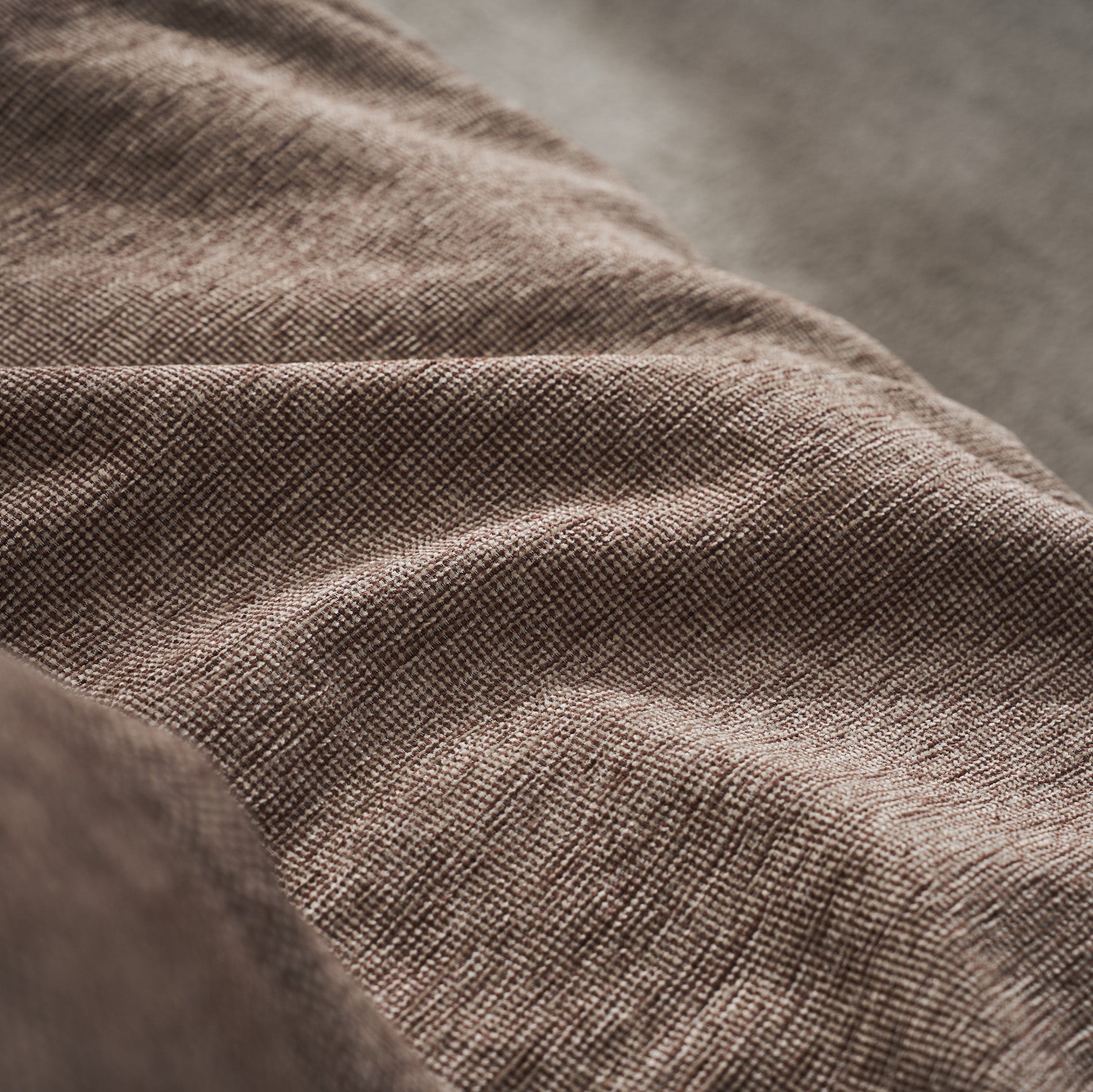 Valkyrie Leather Throw Brown 234/22