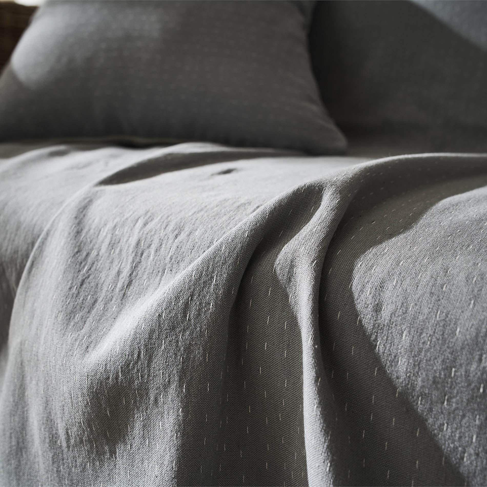Throw Rukia Sky Grey /Water Grey 269