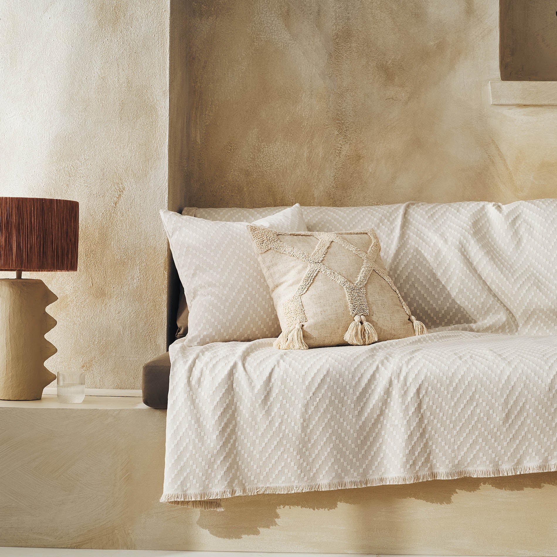 Throw Ori Natural Beige 401/06