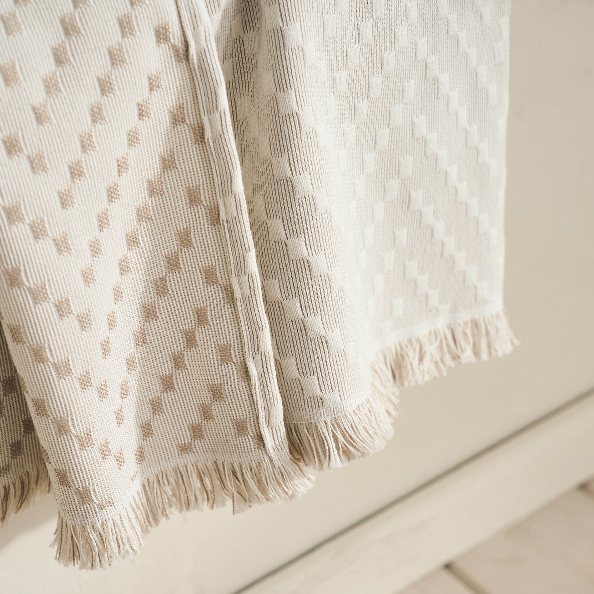 Throw Ori Natural Beige 401/06