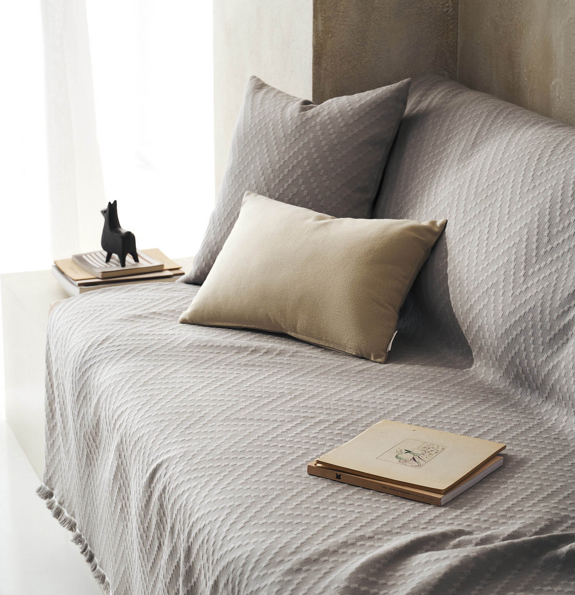Sofa throw Ori Rock Grey 401/15