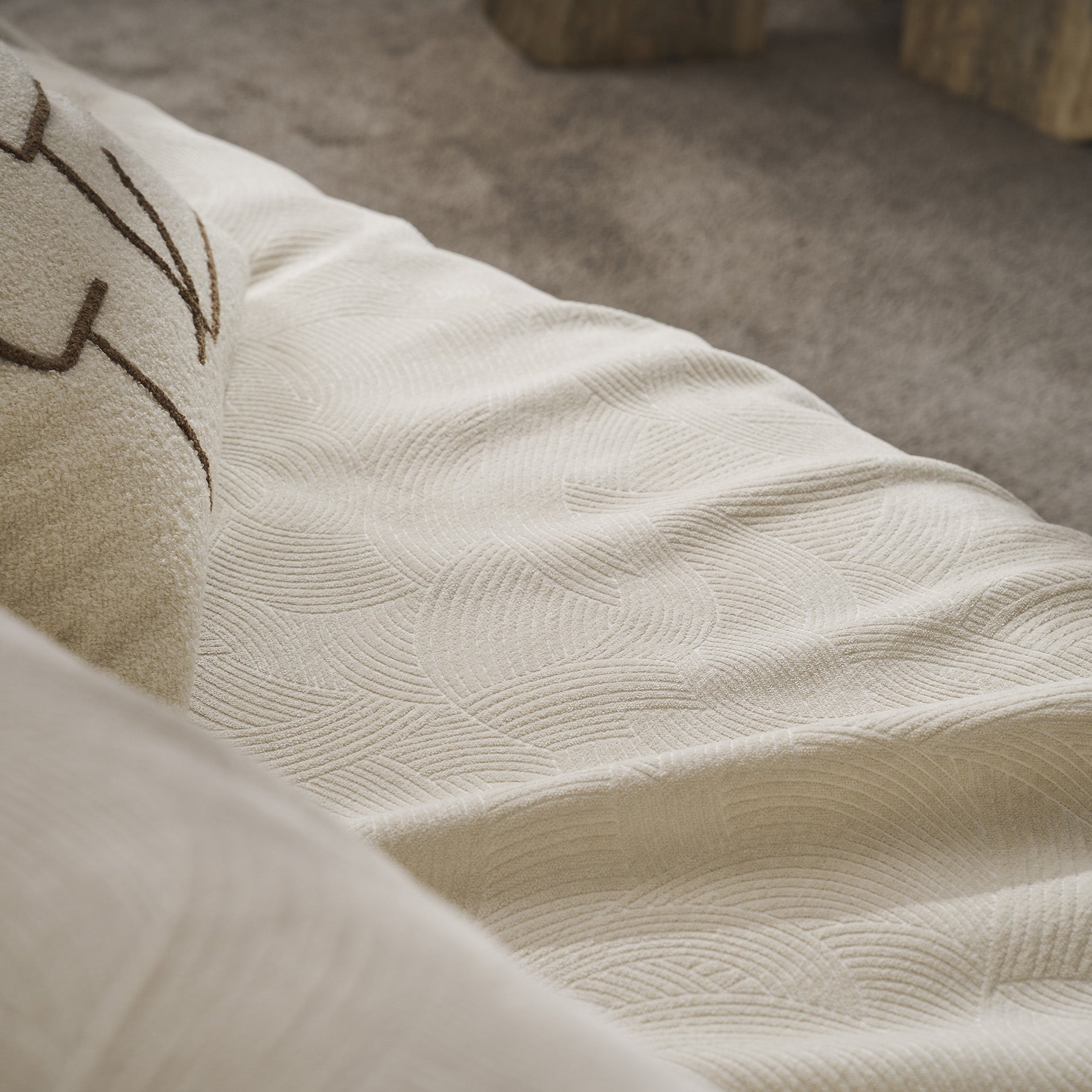 Ριχτάρι Nimbus Dove Ecru 447/40