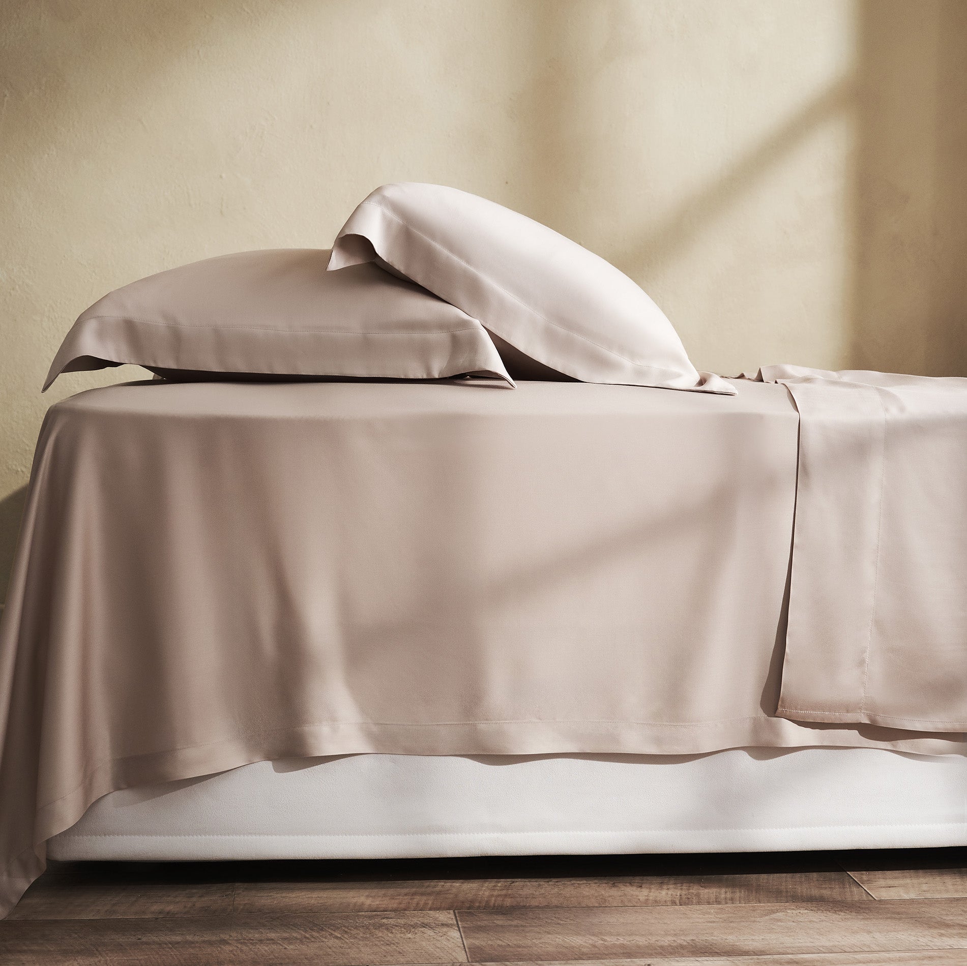 Queen Size Sheet 245x270cm Sentia Beige 305/06