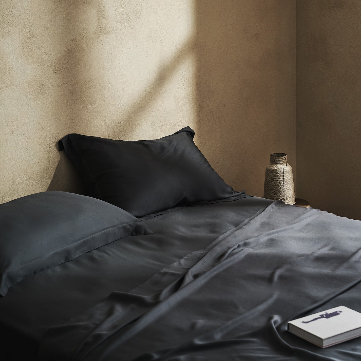 Set of Sheets King Size 245x270cm Sentia Black Board 305/14