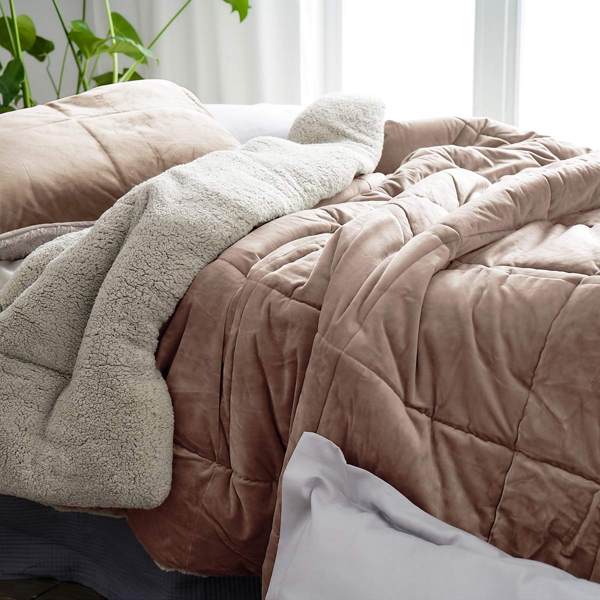 Teddy Pearl Salmon Quilt-Blanket 407/17