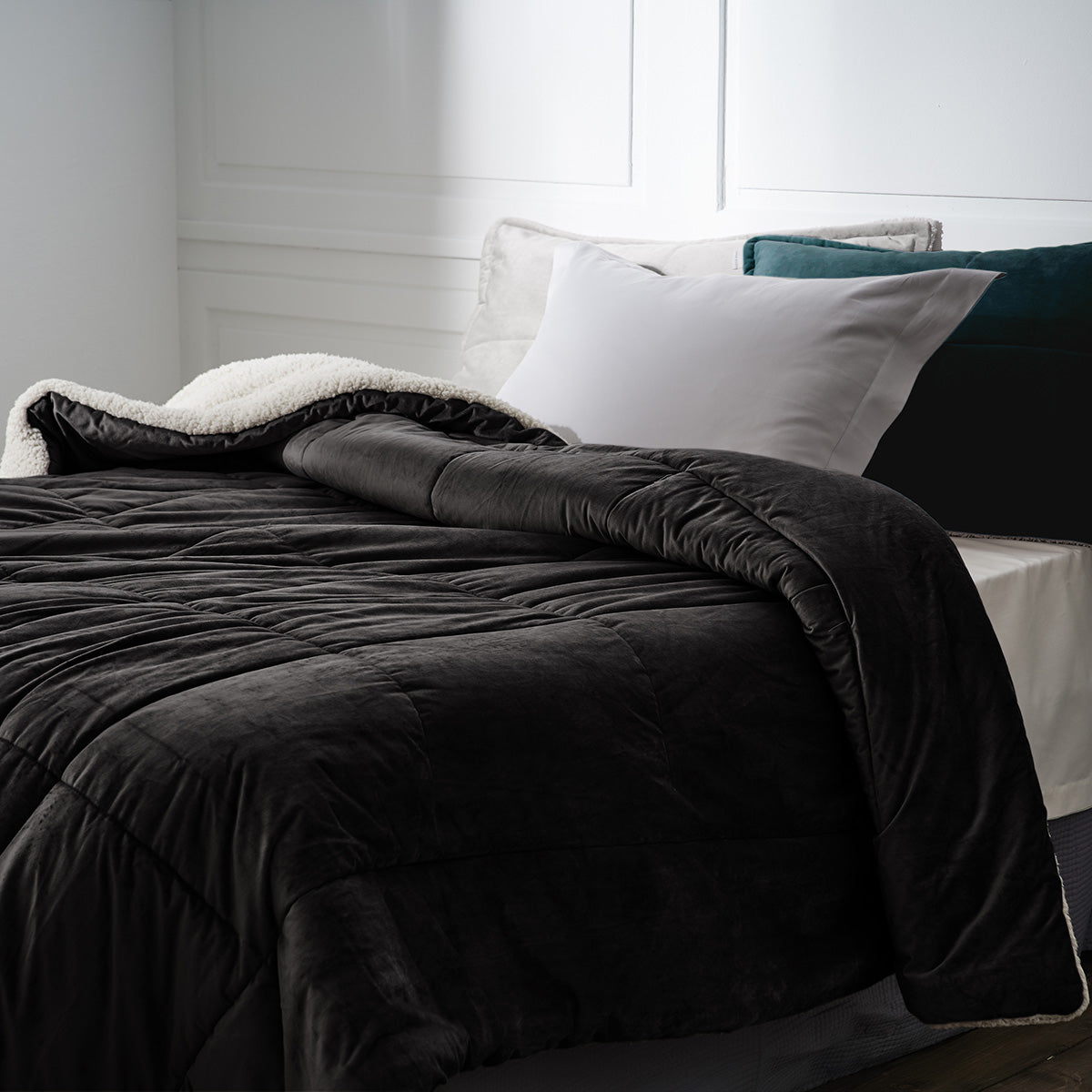 Teddy Quilt-Blanket Graphite Black 407/45