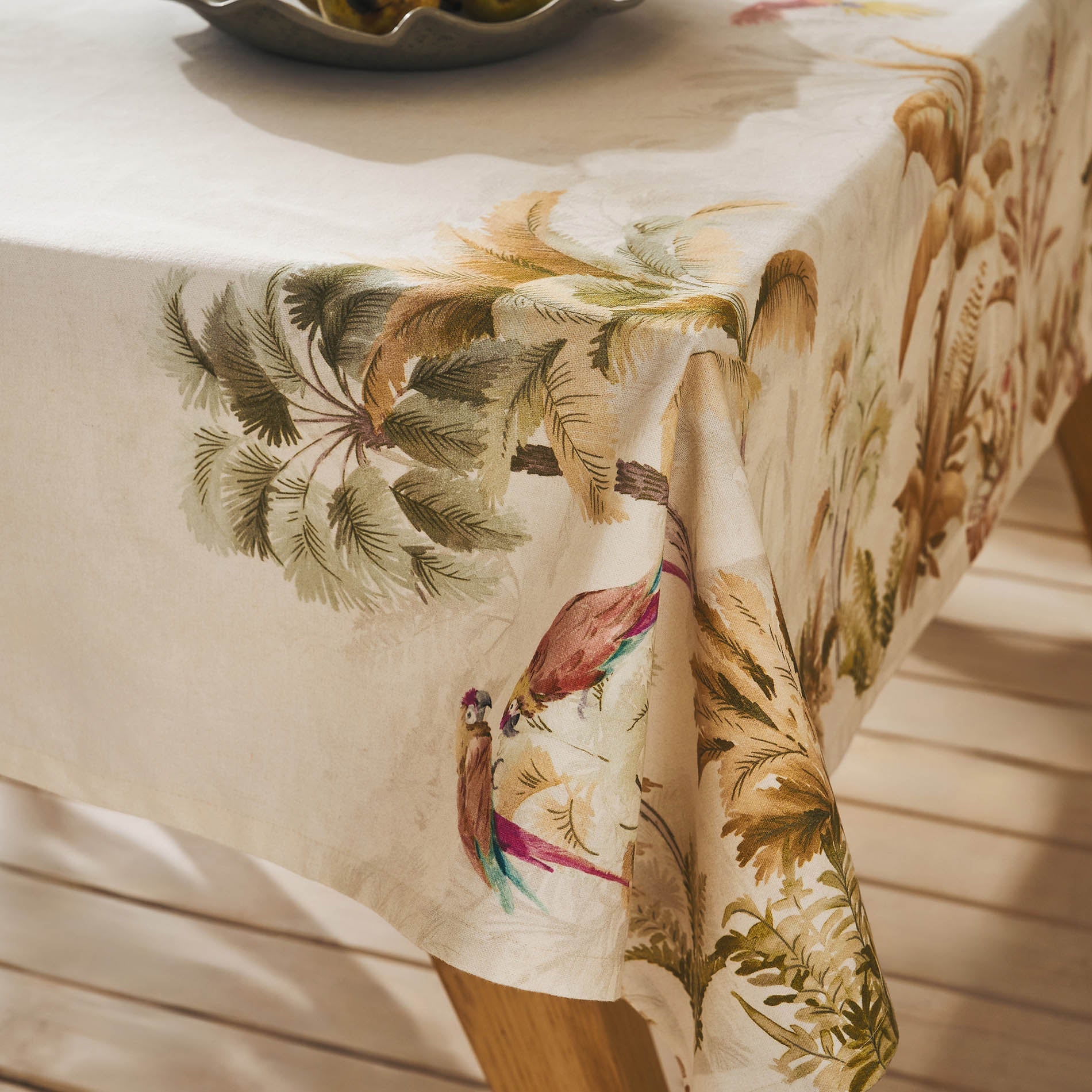 Τραπεζομάντηλο Raven 321