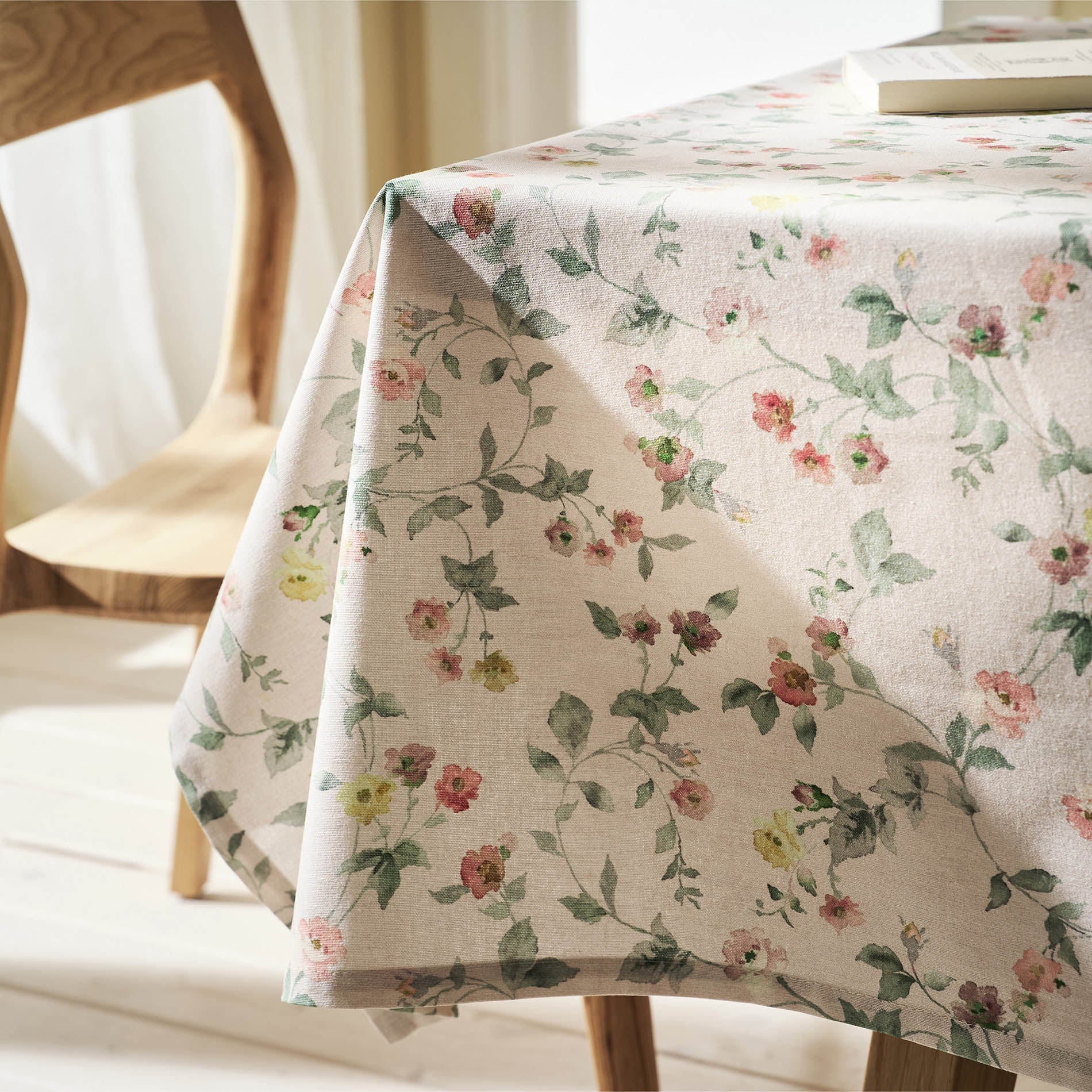 Τραπεζομάντηλο Loren 383