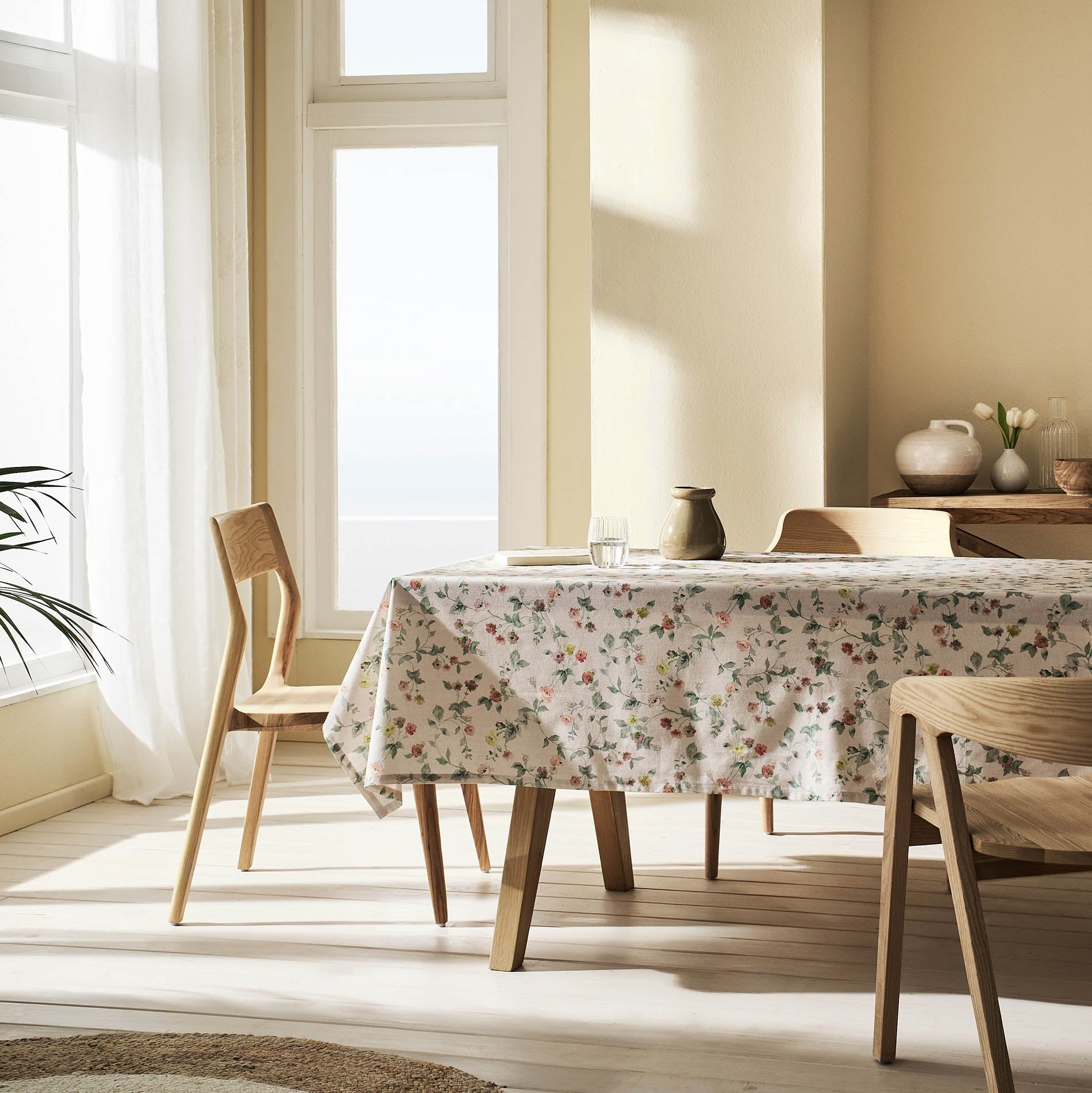 Τραπεζομάντηλο Loren 383