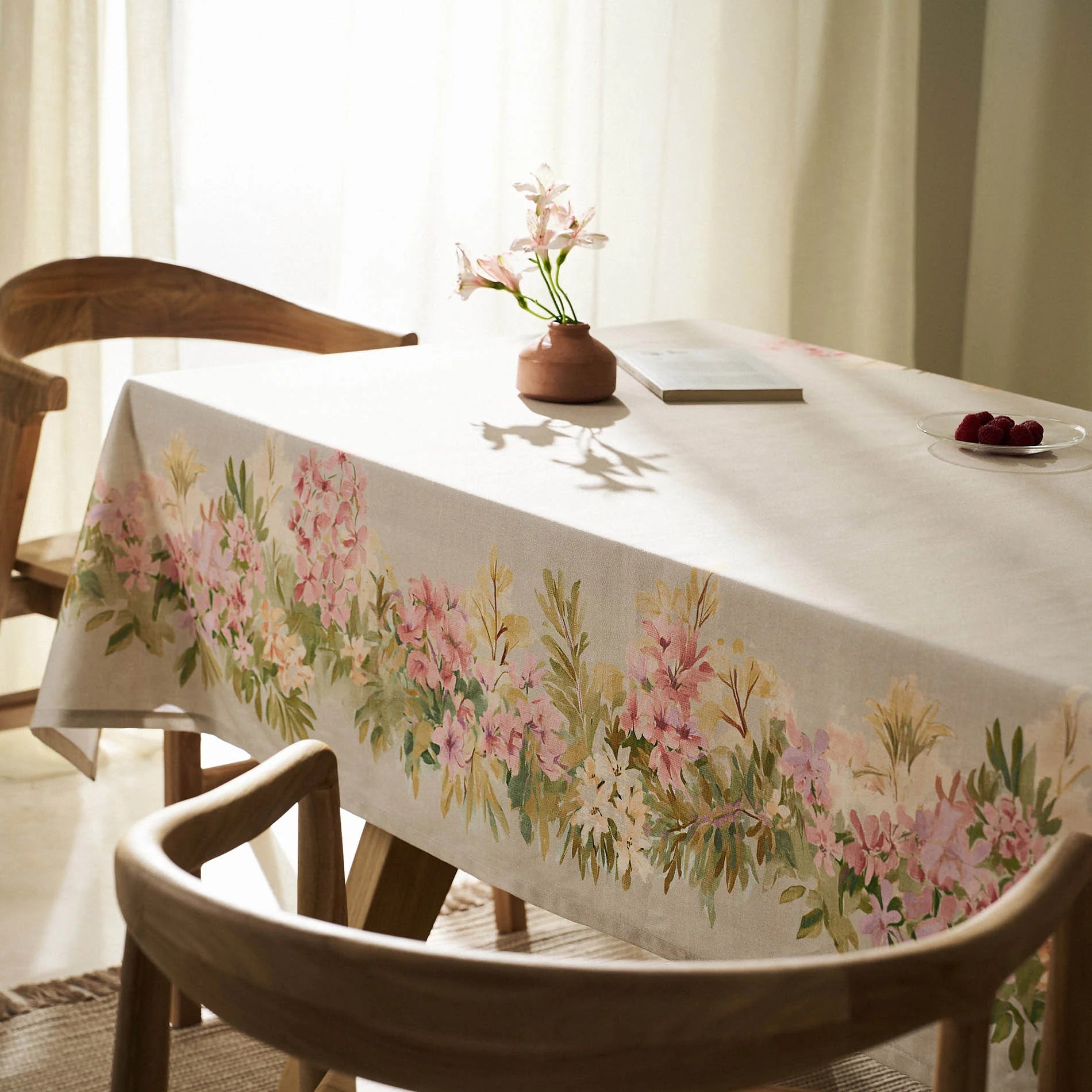 Feaven 414 stain-free tablecloth