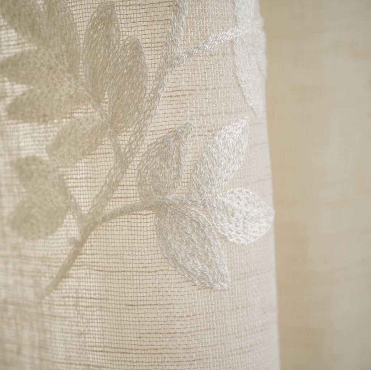 Κουρτίνα με σιρίτι 140x295cm Leaf Beige 532/06