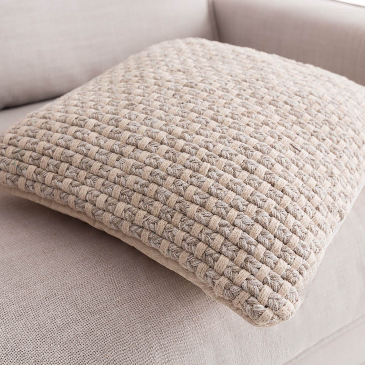 Cushion 43x43cm Hera 141