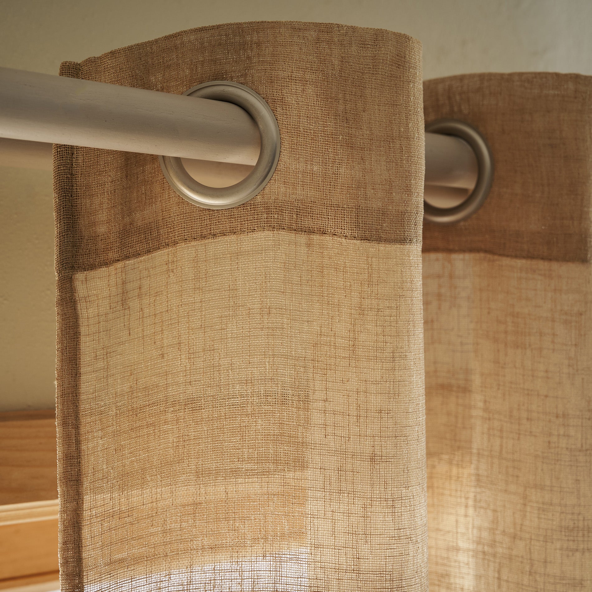 Curtain with rings Combe Jute 502/36