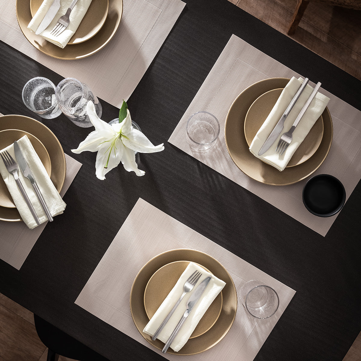 Set of 4 placemats with 4 towels 30x45cm Waverly Shell Beige 132/ 06