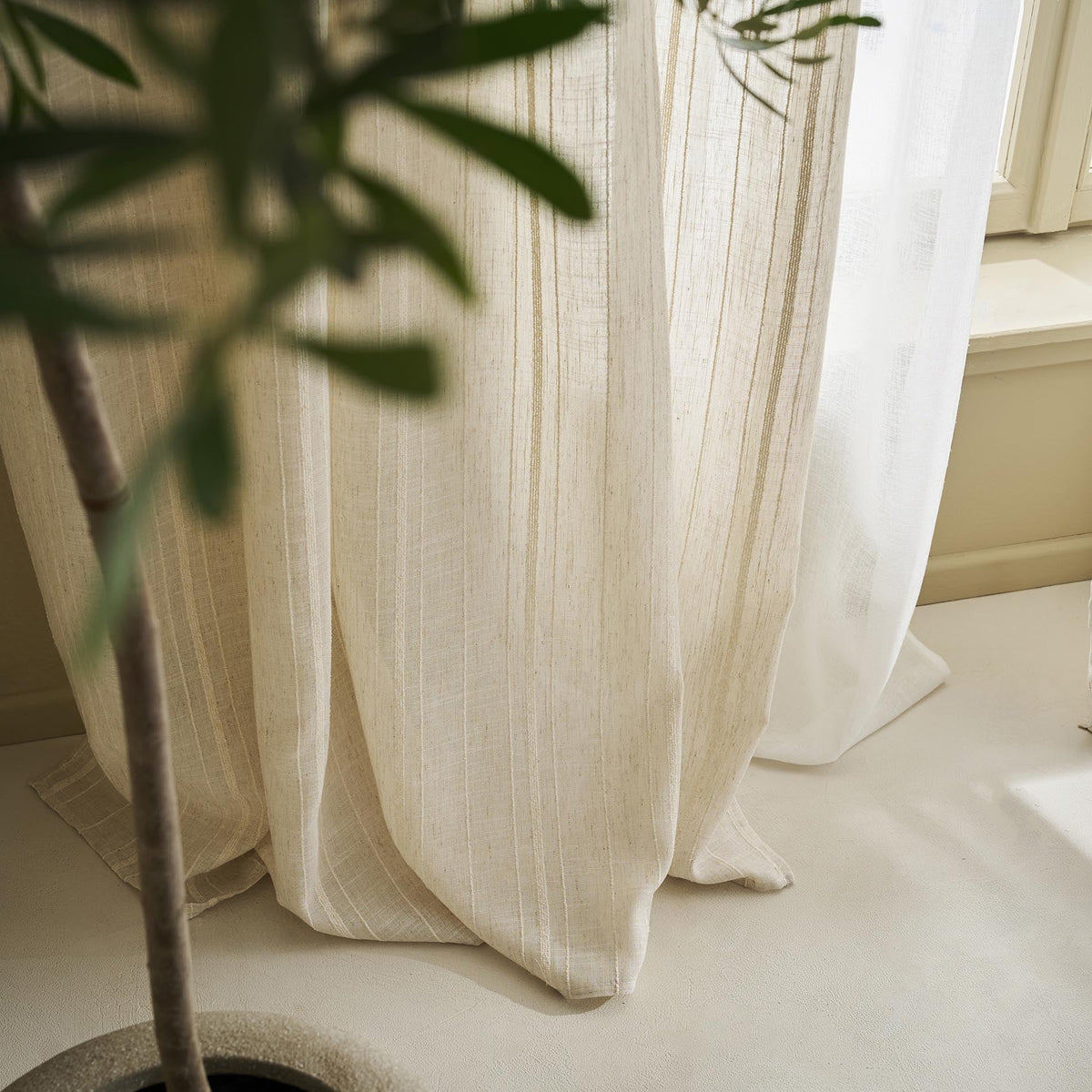 Κουρτίνα με τρουκς Odelina Offwhite 103/05