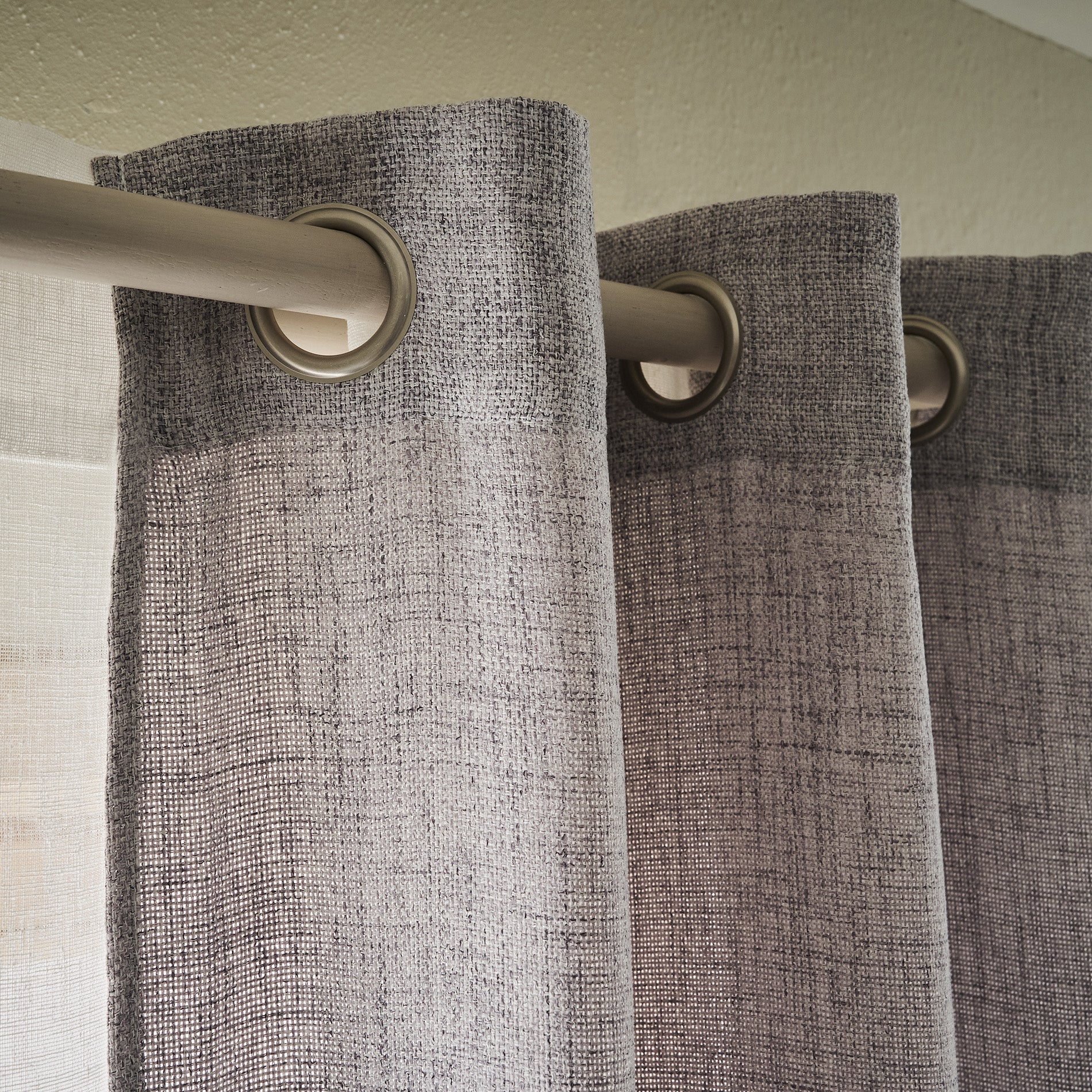 Curtain with studs 140x280cm Magna Grey 495
