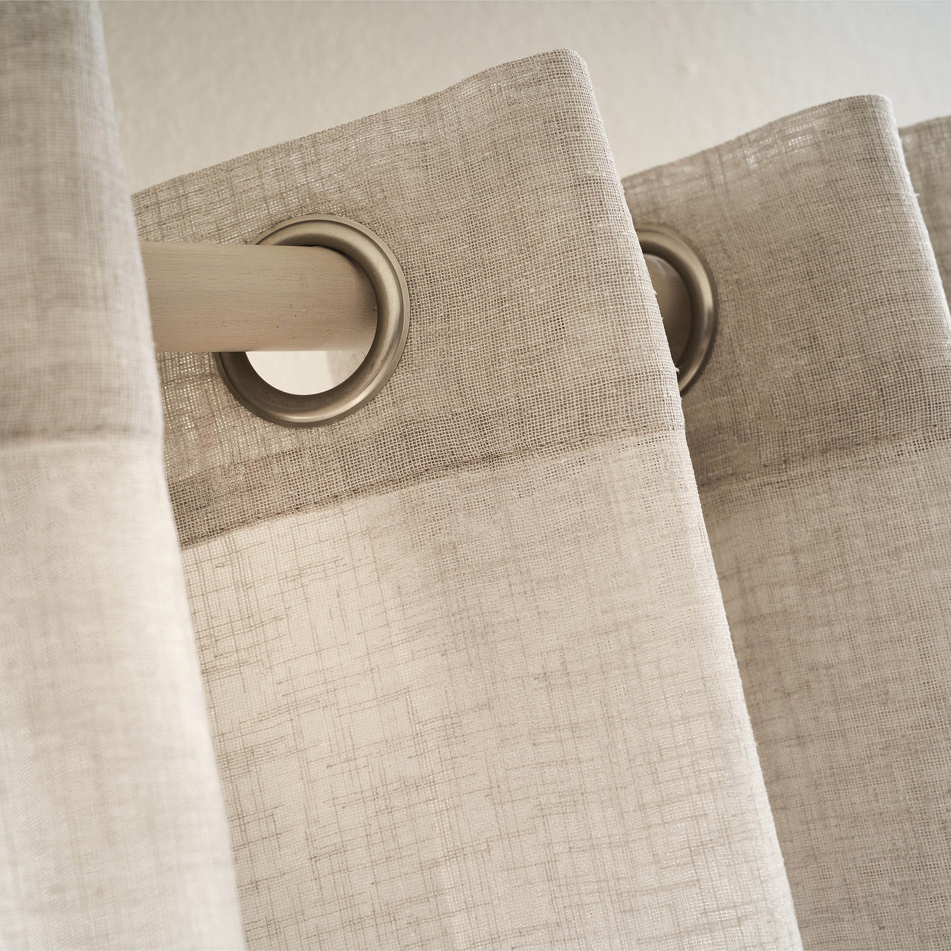 Curtain with rings combe Willow Beige 502/45