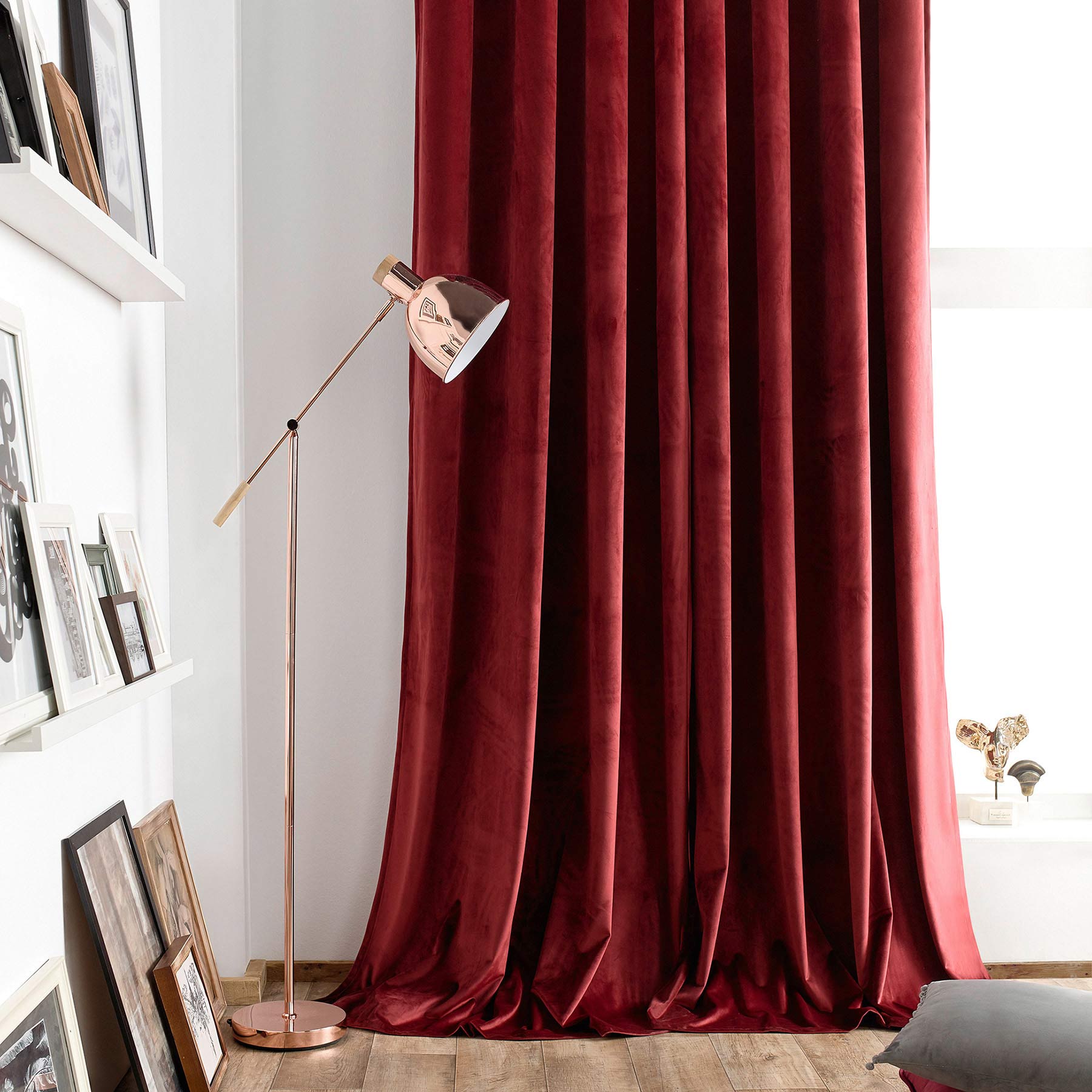 Curtain with rings 140x280cm Winter Red Velvet 711/02