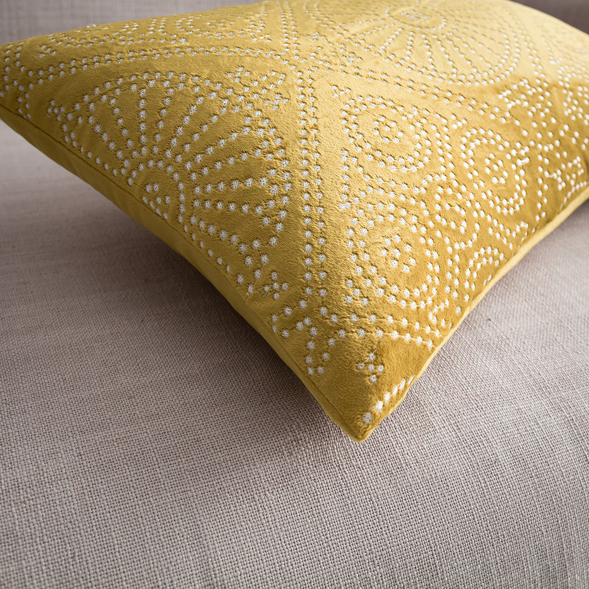 Cushion 30x45cm Cressida Champagne Green 139