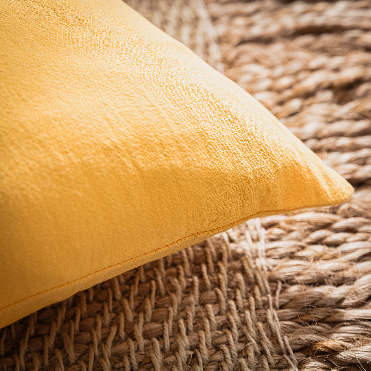 Cushion 65x65cm Light veil Sun Yellow 309/ 10