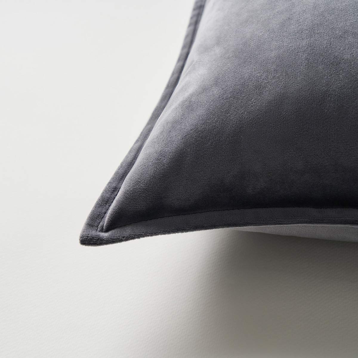 Cushion 43x43cm Winter Mystic Gray 710/15