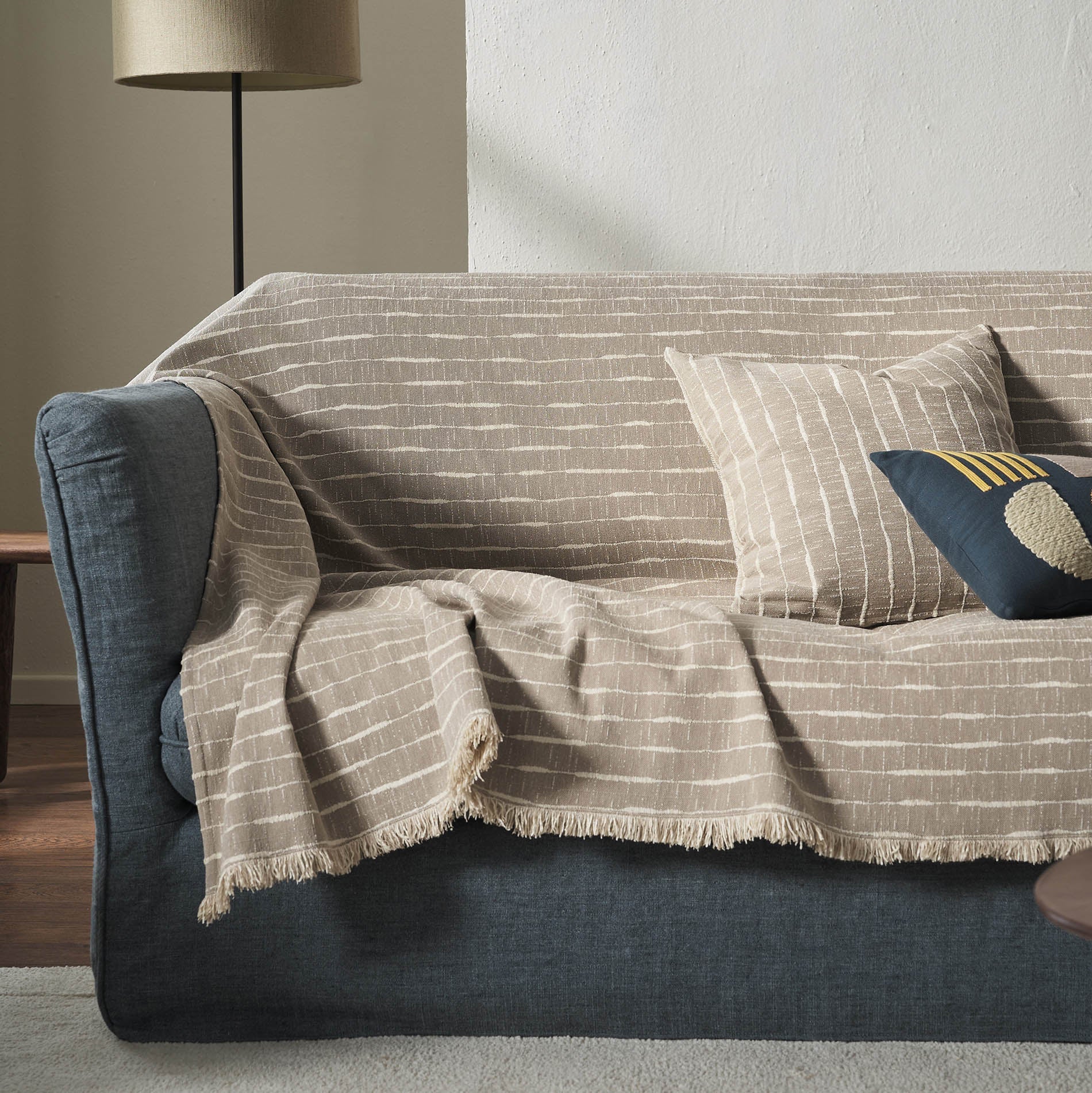 Vespera Throw Opal Grey 148/15