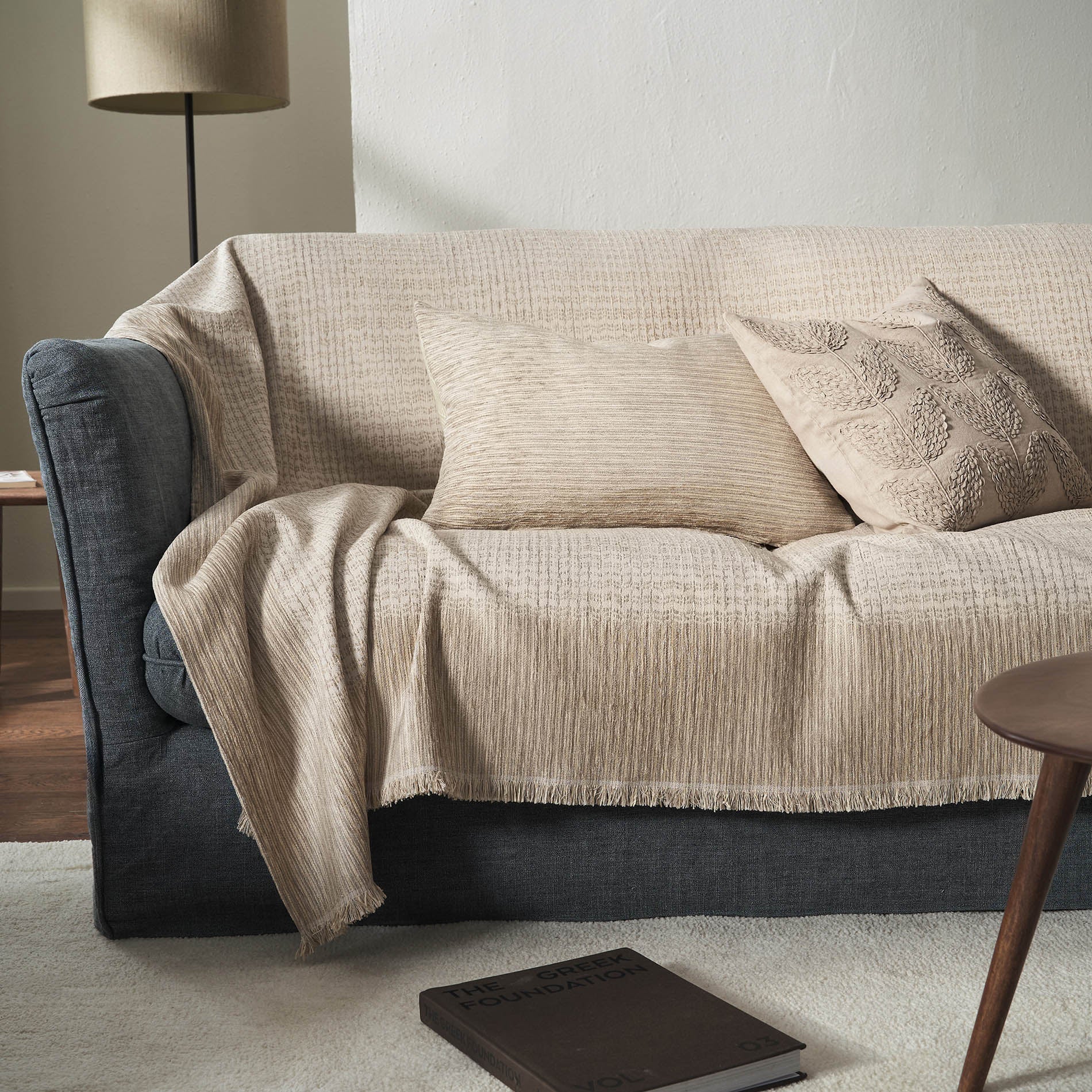 Throw Meadow Beige 160/06