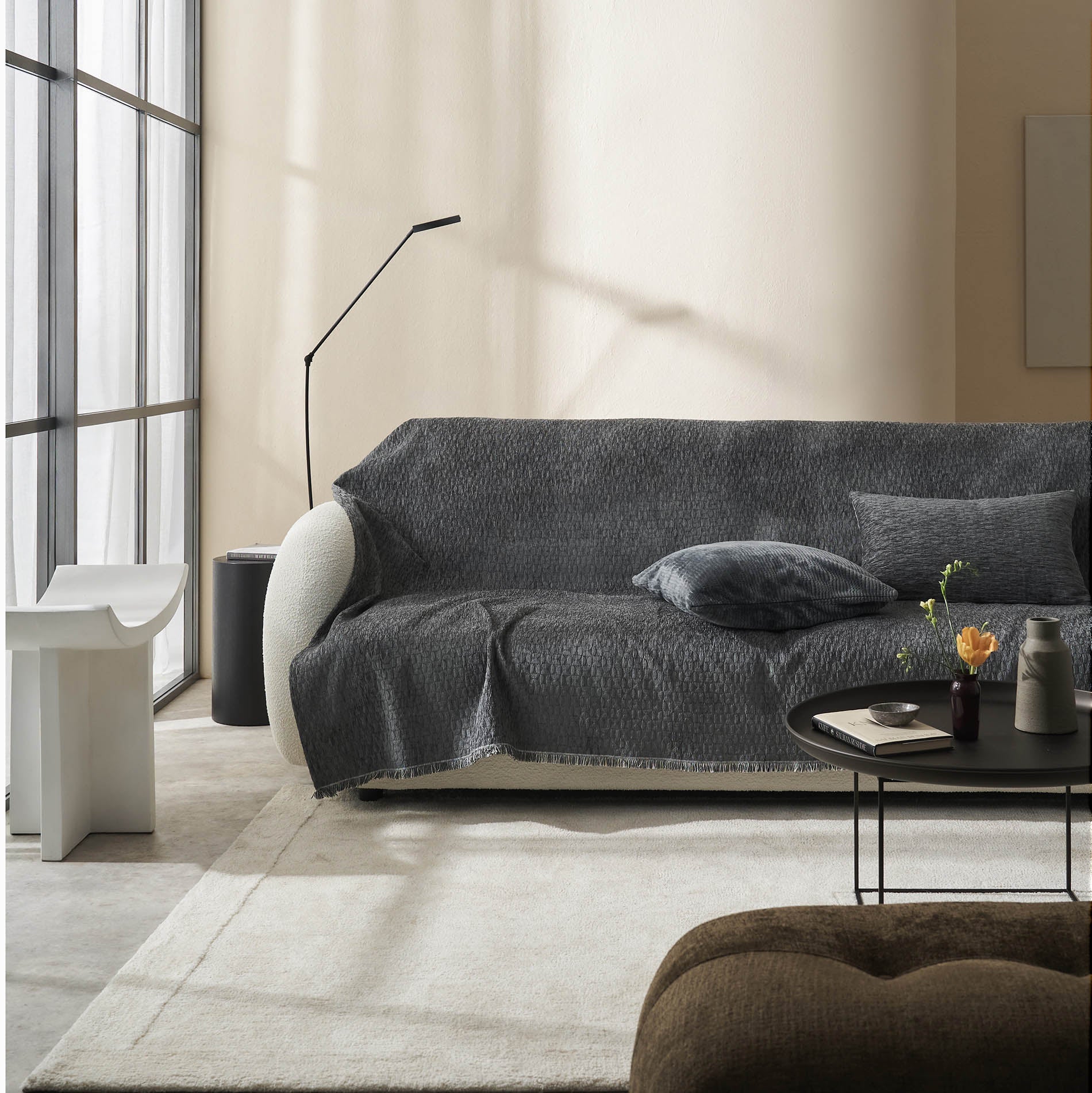 Ondine Throw Pearl Grey 184/14