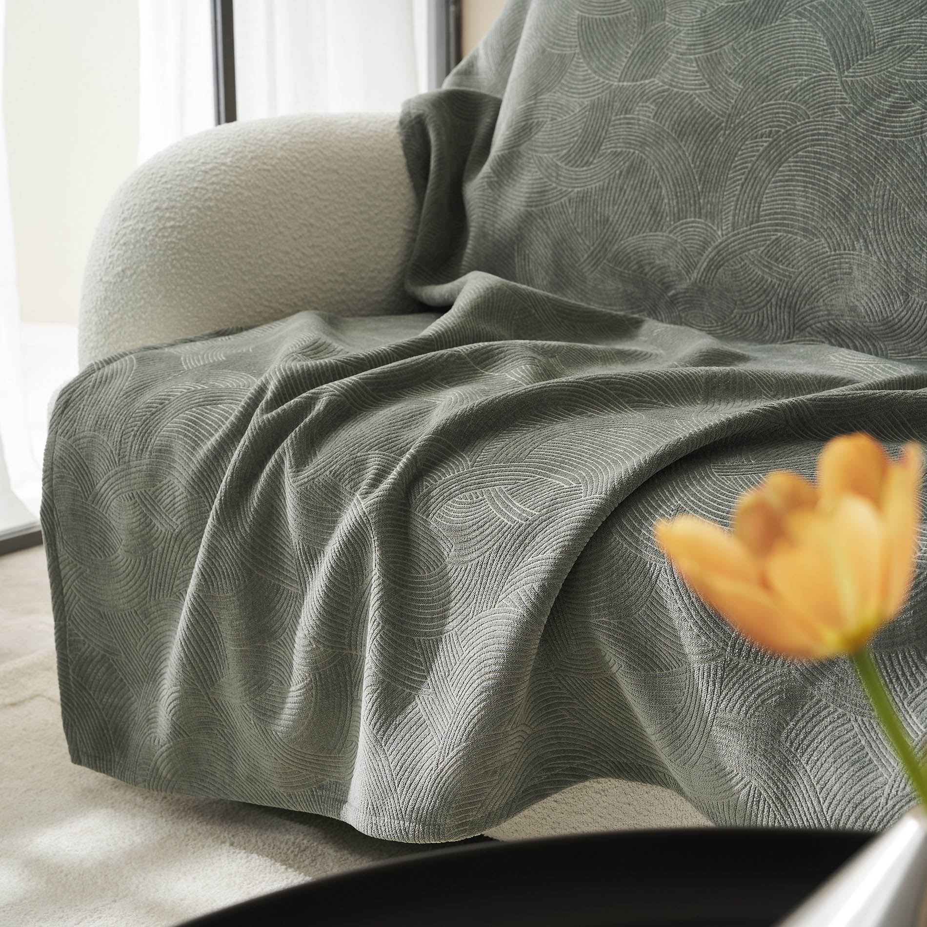 Nimbus Shadow Green Throw 447/44