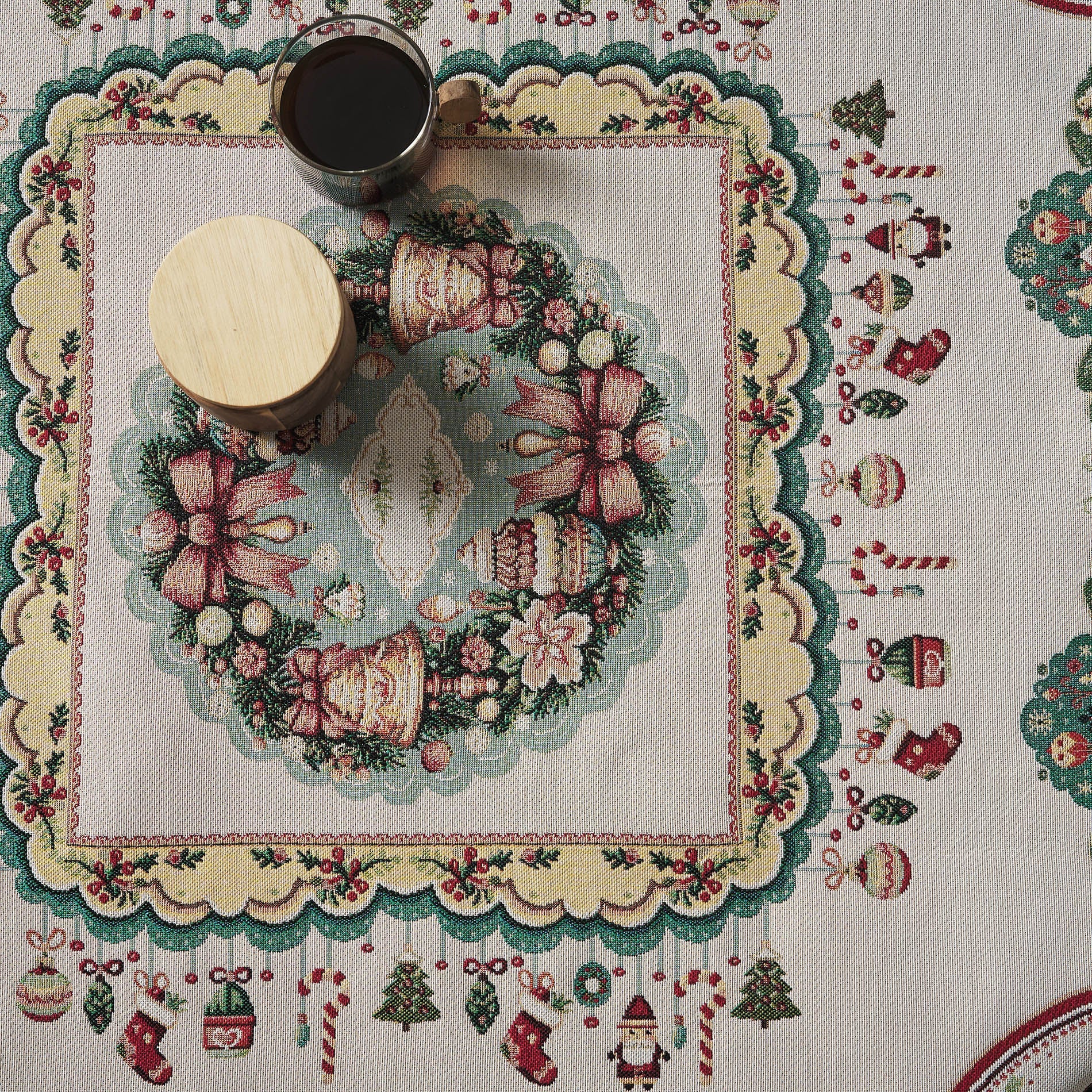 Square 90x90cm Xmas 212