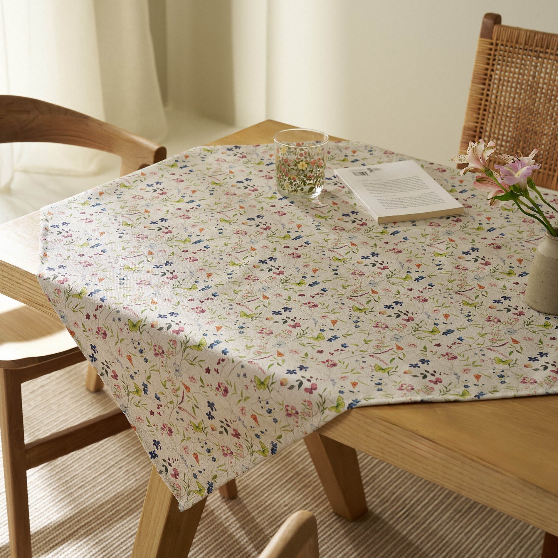 Square 85x85cm Lauren 650