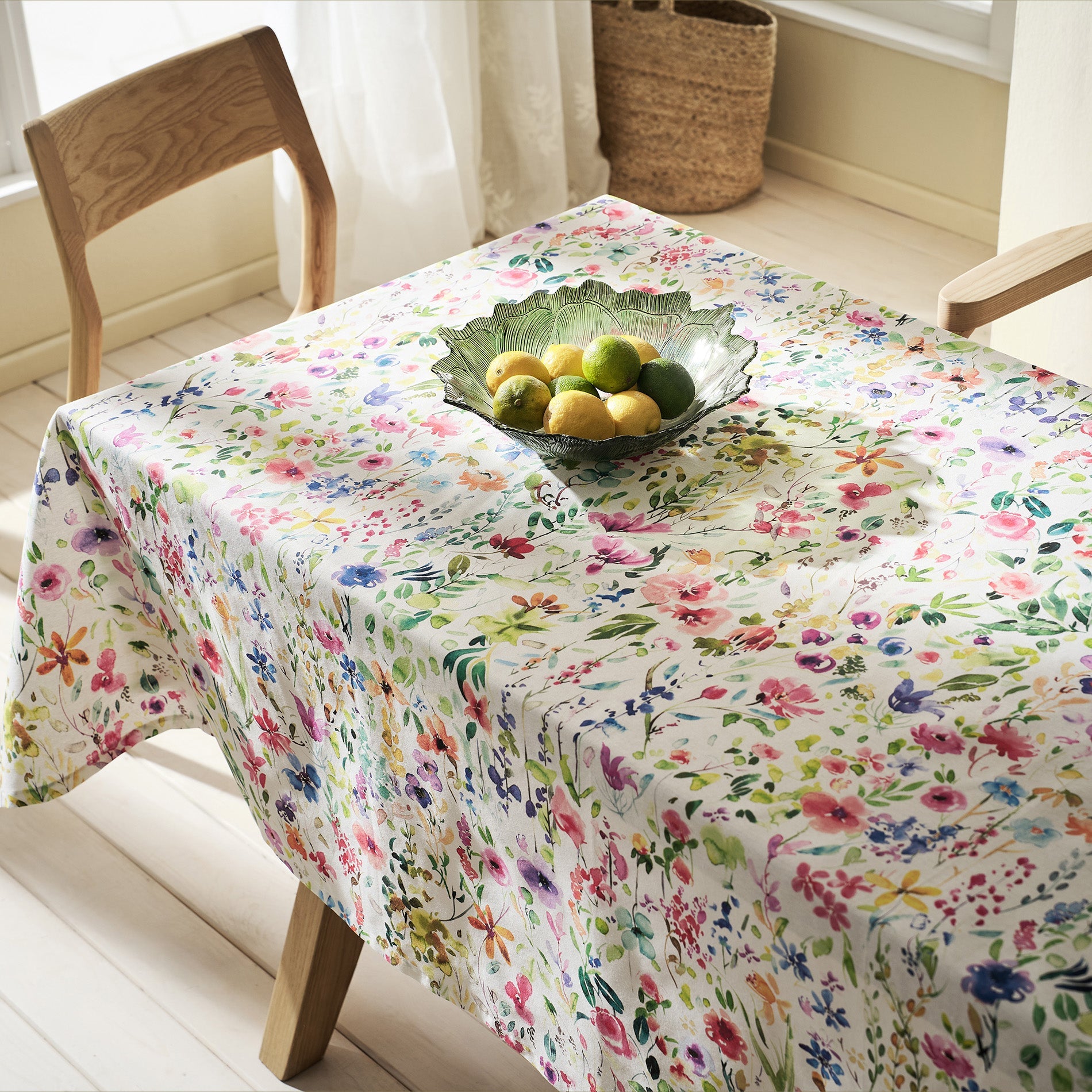 Primrose 123 tablecloth