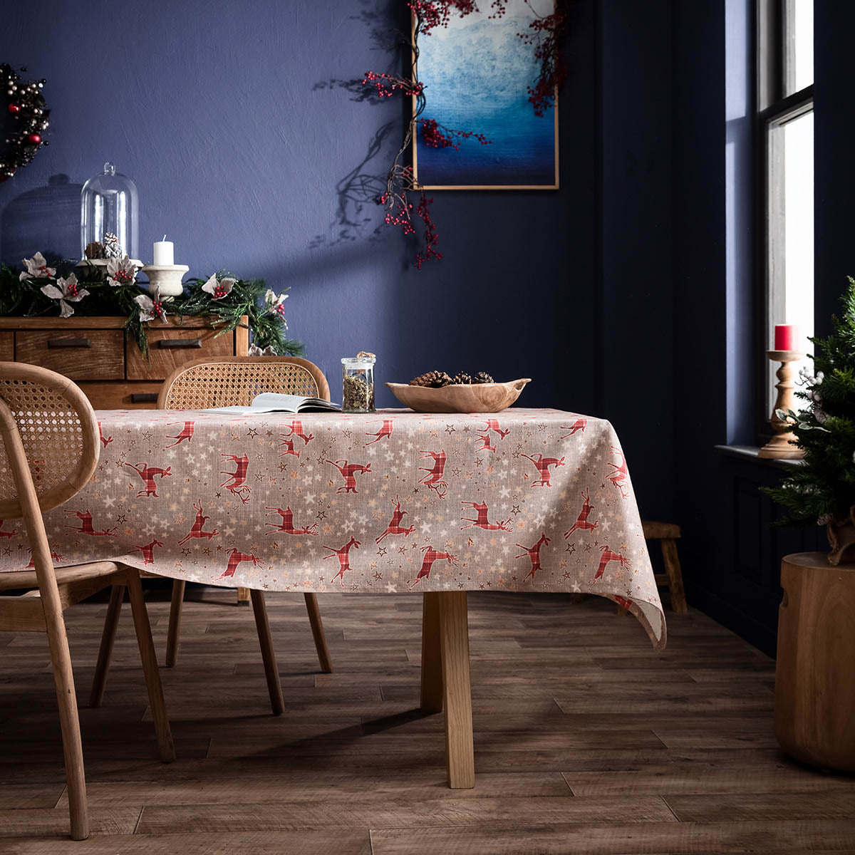 Tablecloth 135x135cm Christmas 126