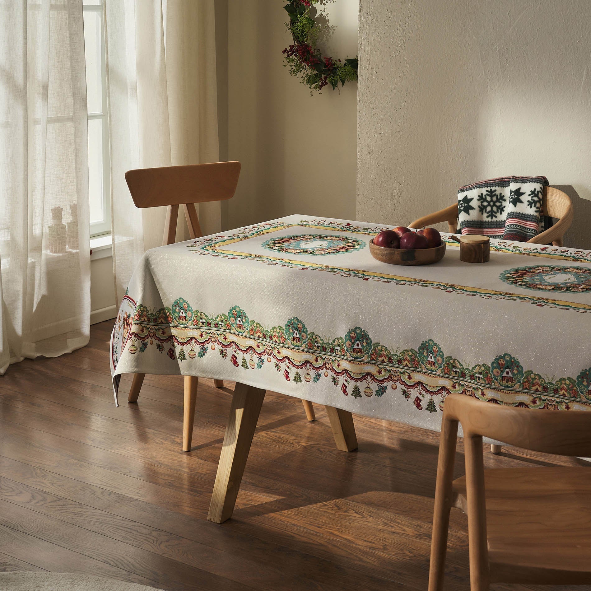 Xmas Tablecloth 212